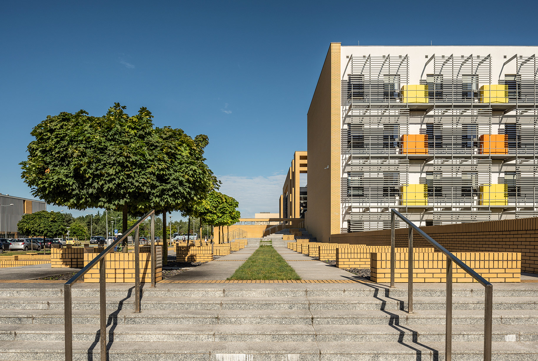 Fotomotiva wydział chemii UAM Kampus Morasko Poznań faculty of chemistry AMU Campus Morasko Poznan 1