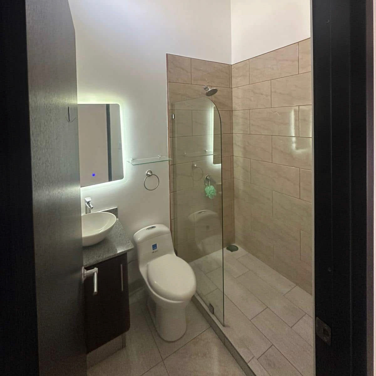 Baño de Visitas