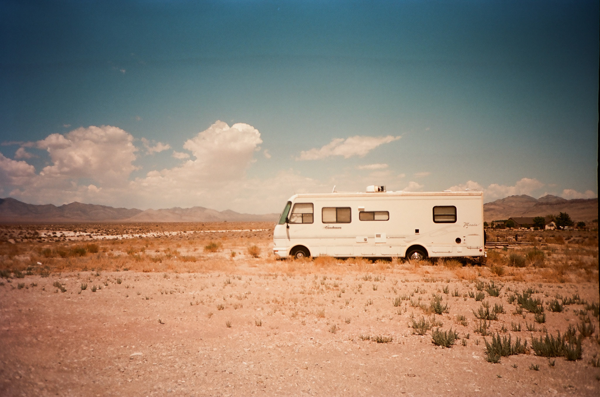 Canon AE1 | Flic Film Electra 100