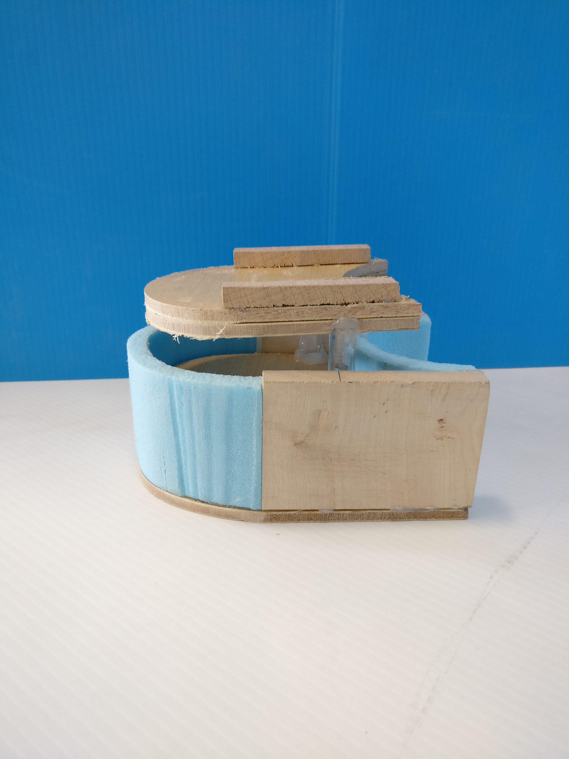 A small model to give me an idea of how the pop up mechanism would work