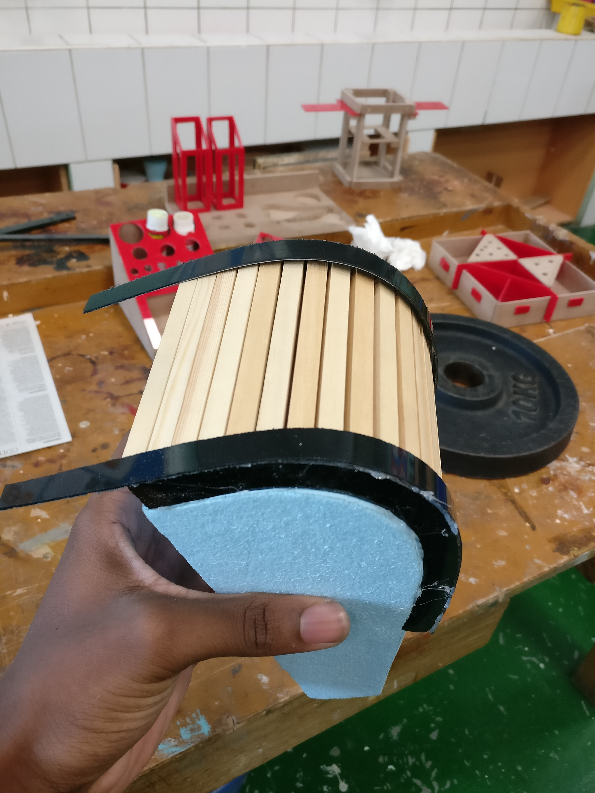 Initial model for the sliding door