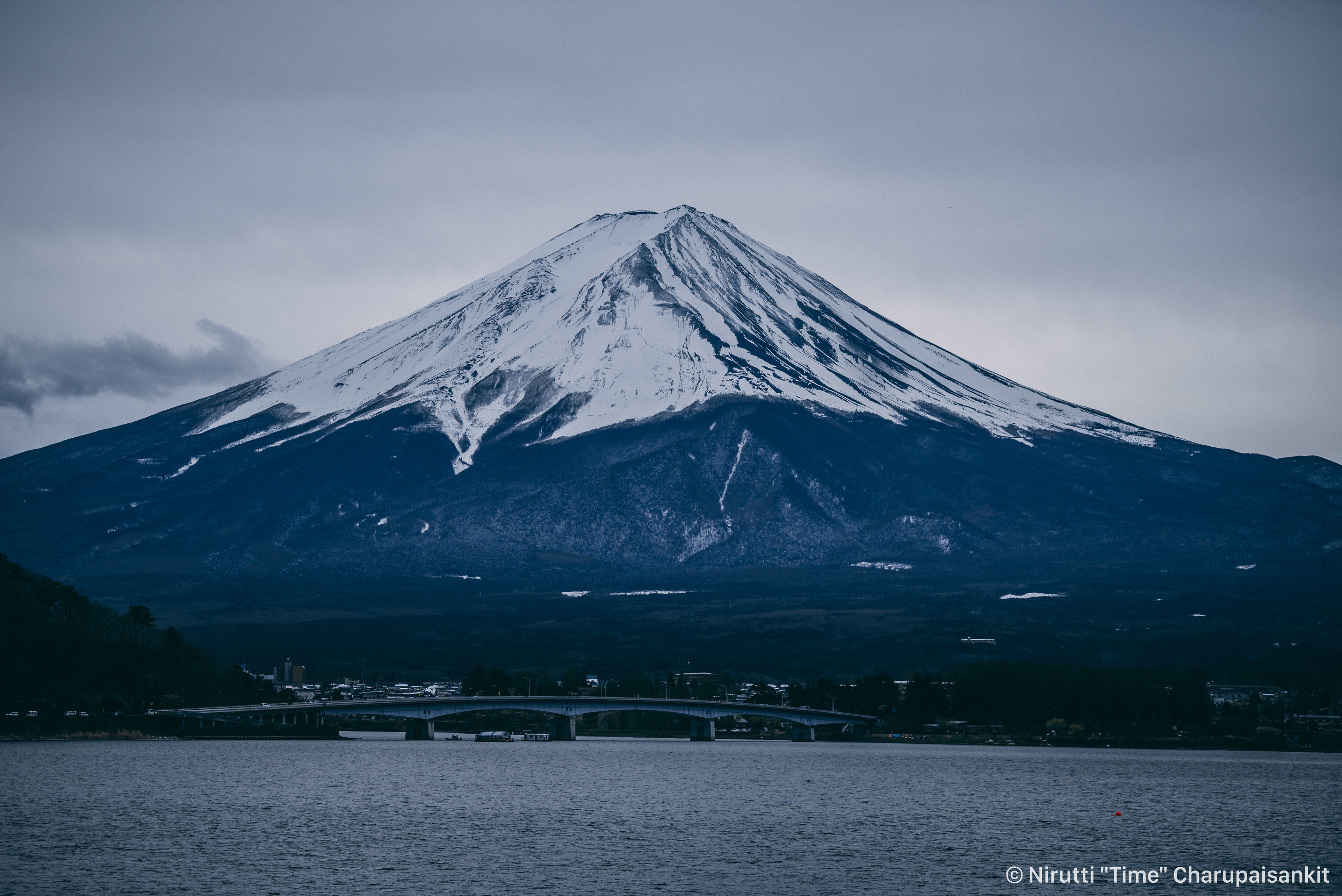 Blue Fuji-san in April