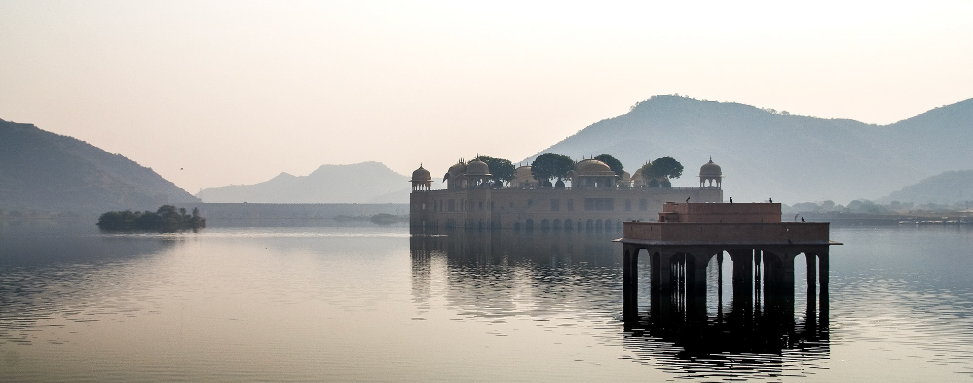 Jaipur - Jal Mahal at dawn