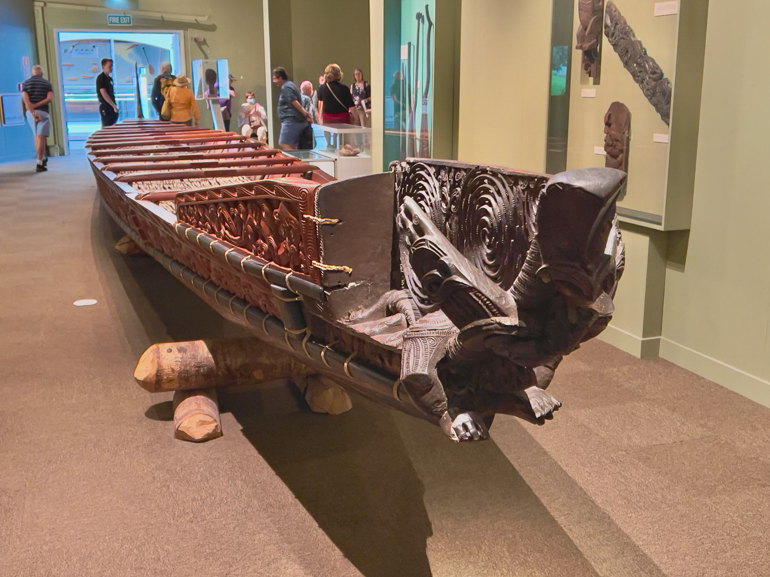 Waka (Canoe) - Otago Museum
