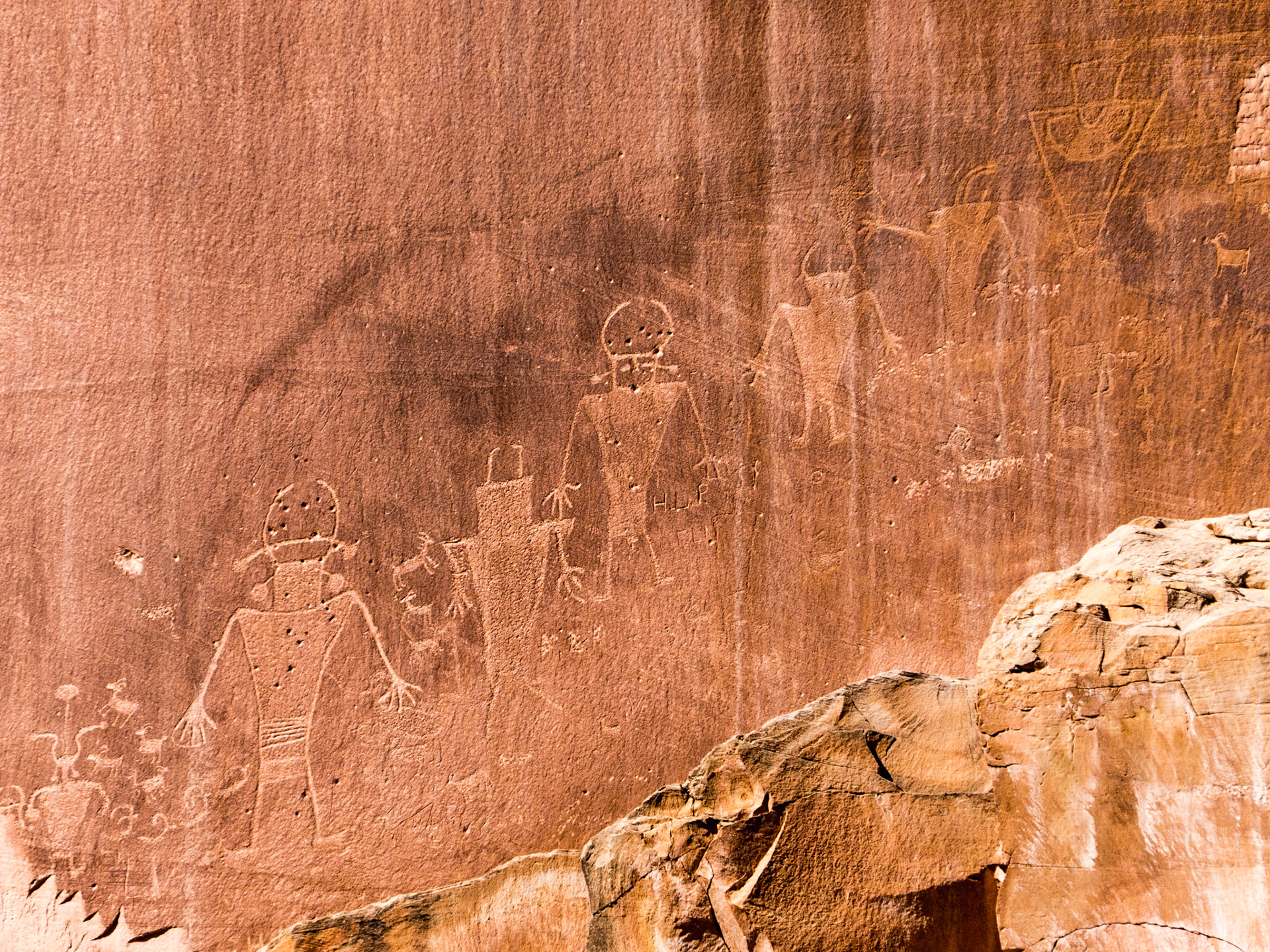 Capitol Reef Petroglyphs