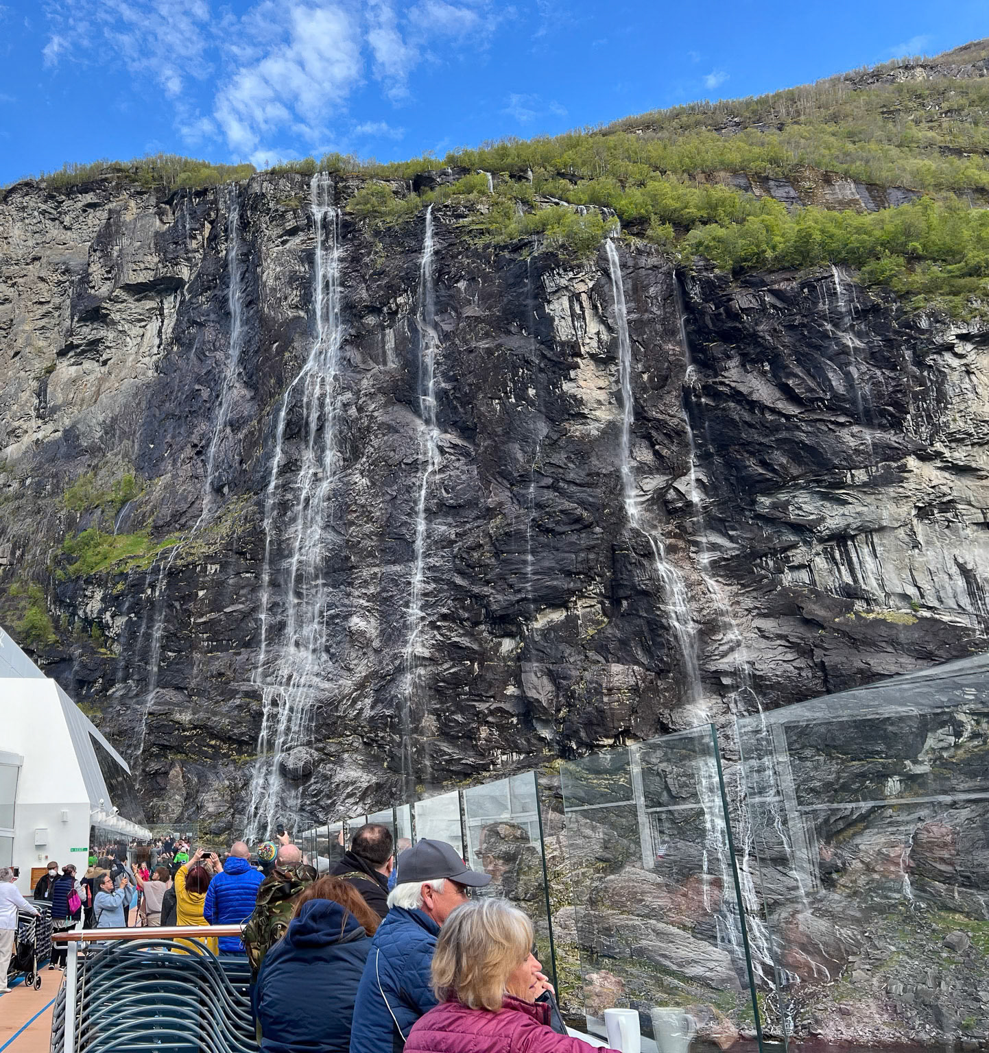 Seven Sisters Waterfall