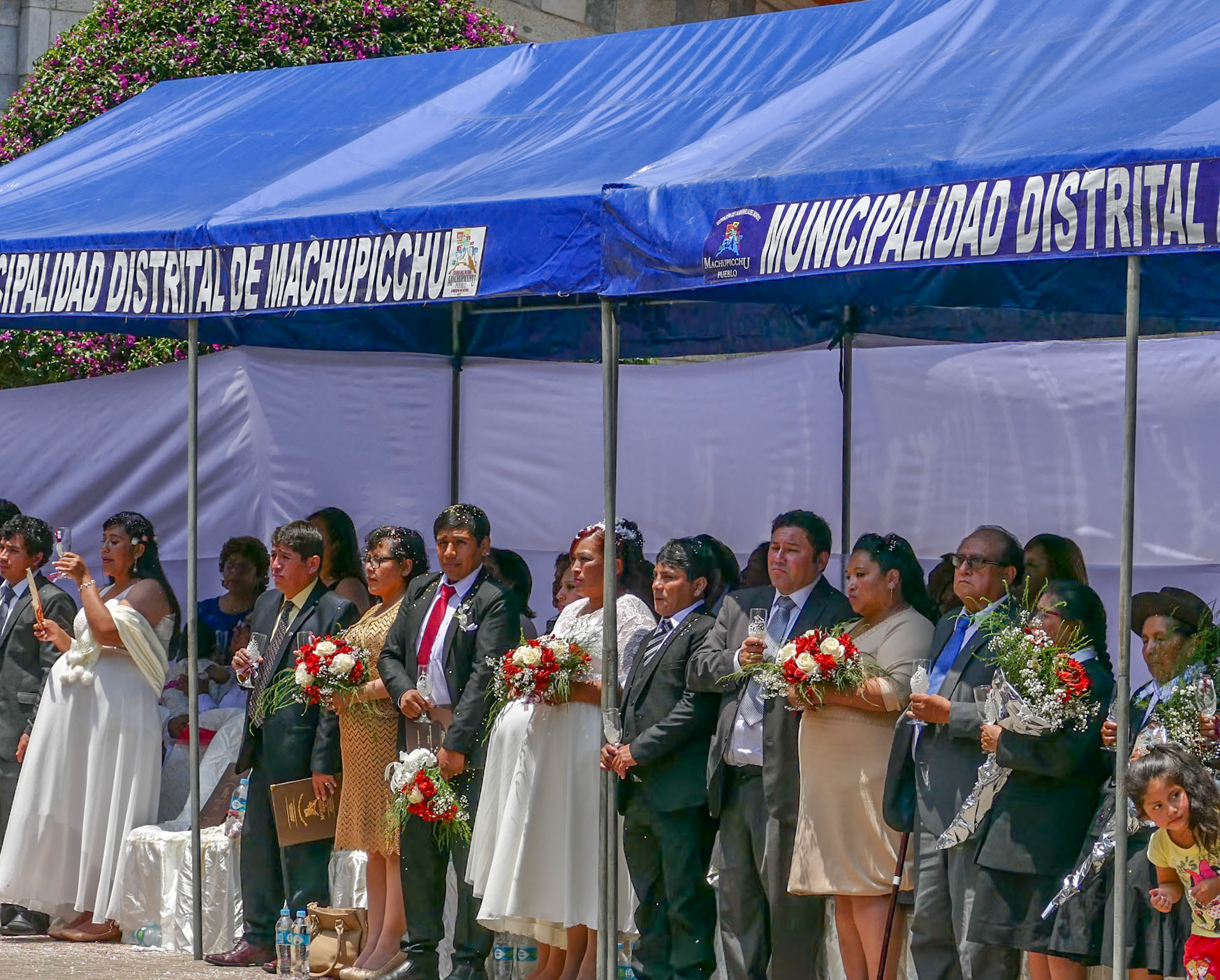 A communal wedding in Macchu Picchu Organised by the local council, it makes a memorable wedding affordable.