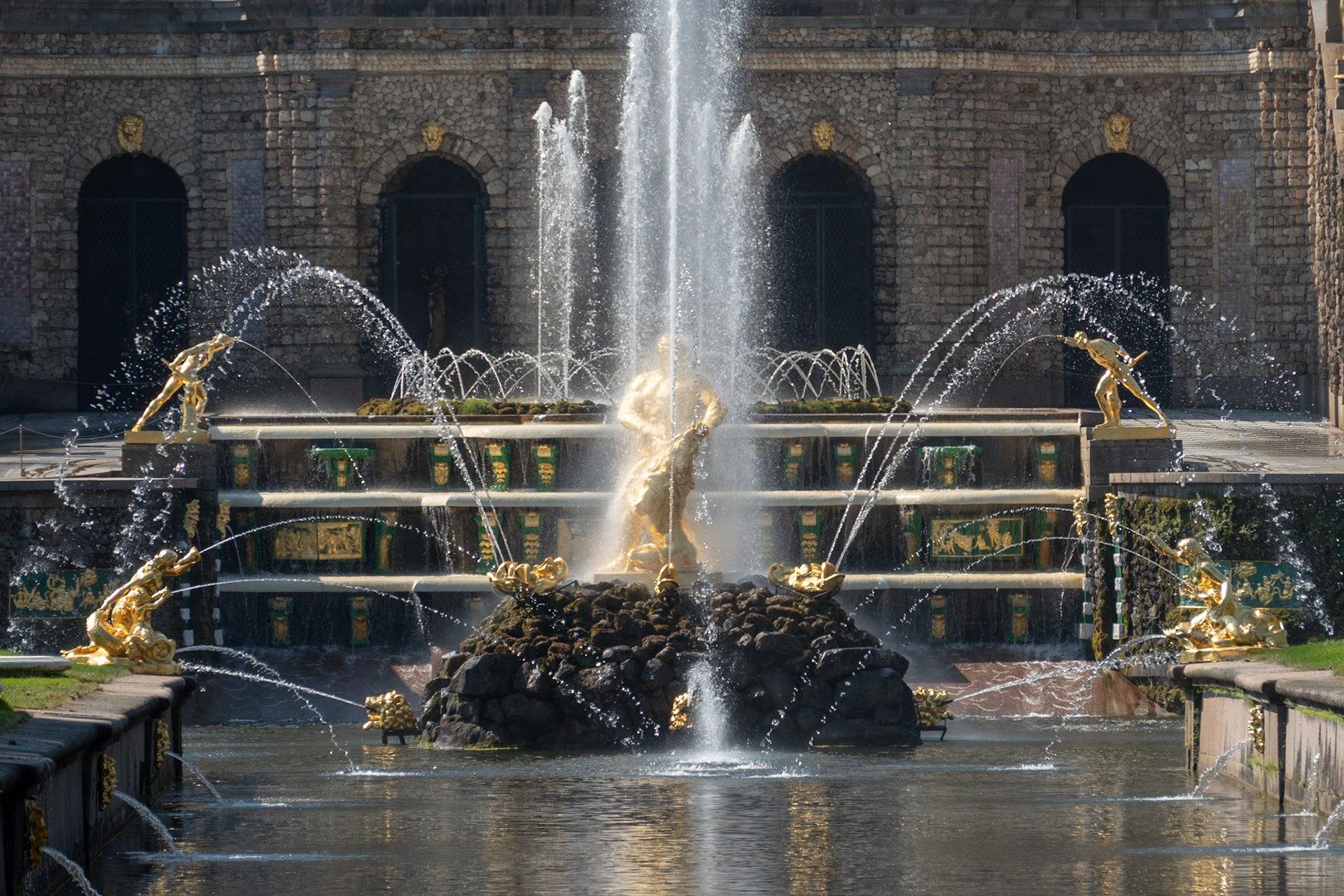 The Samson Fountain - Peterhof Palace