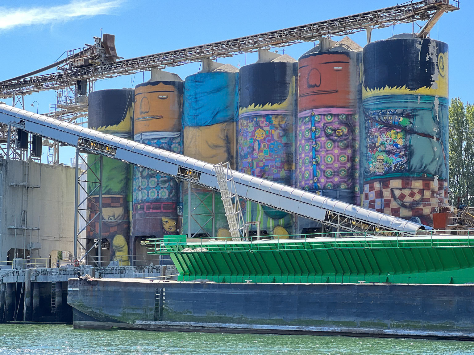 The Giant's Mural - Vancouver