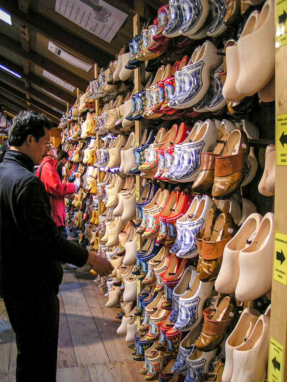 MINOLTA DIGITAL CAMERA