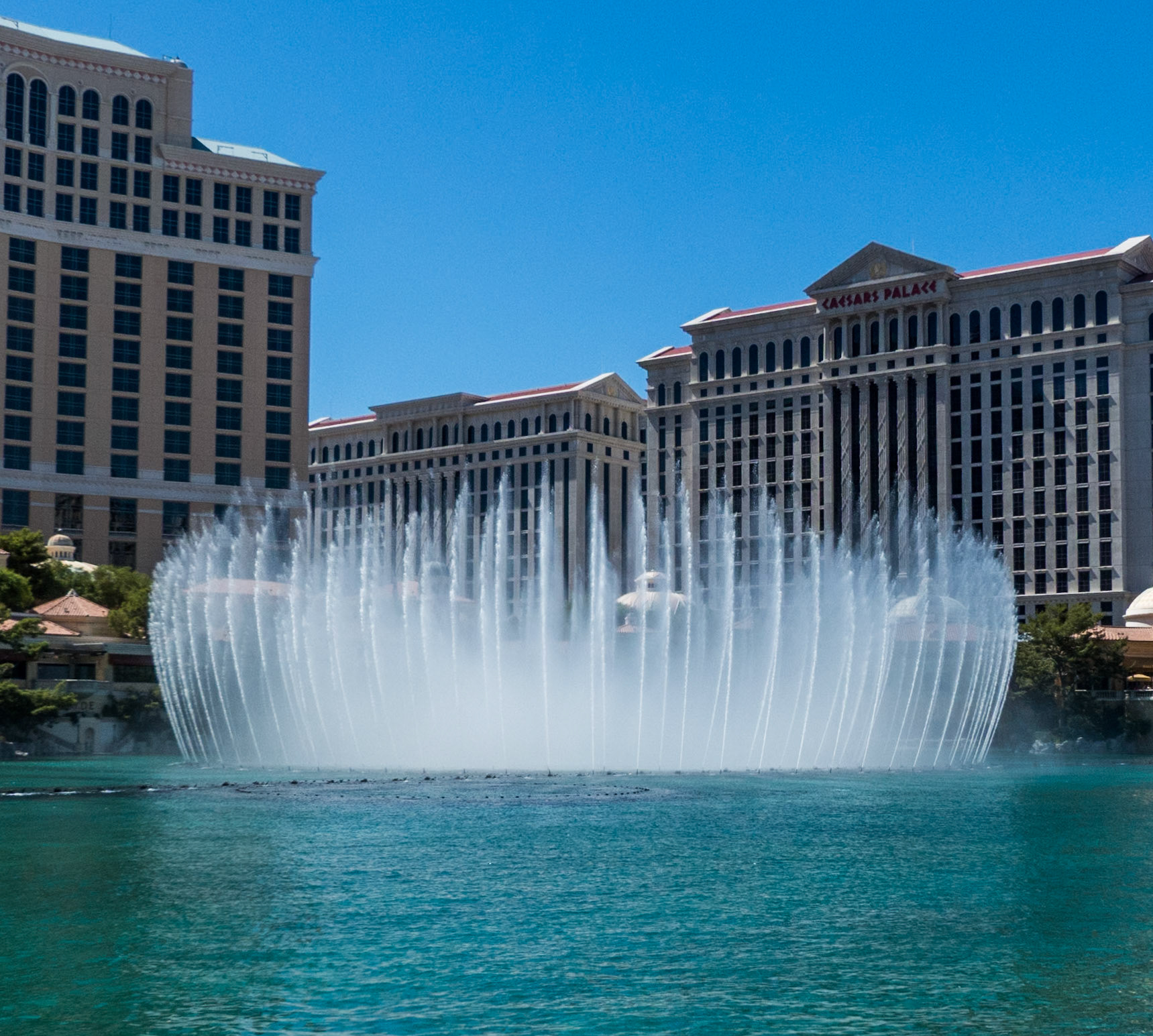One of the best features of Las Vegas - fountains that respond to music being played over high fidelity speakers