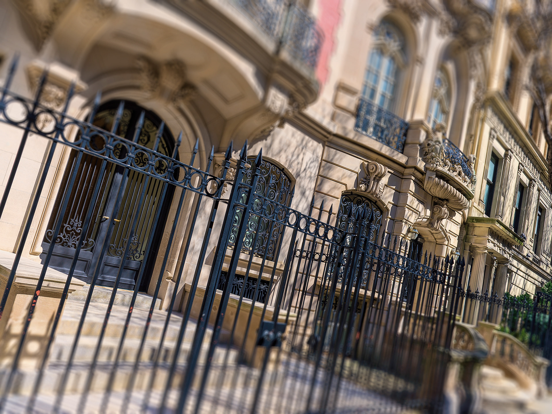 Beautiful Upper East Side Neighborhood