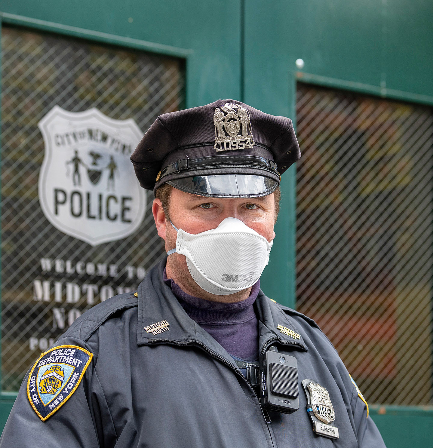 Officer Blanshan leaves the 19th precinct during the COVID19 Lockdown in NYC