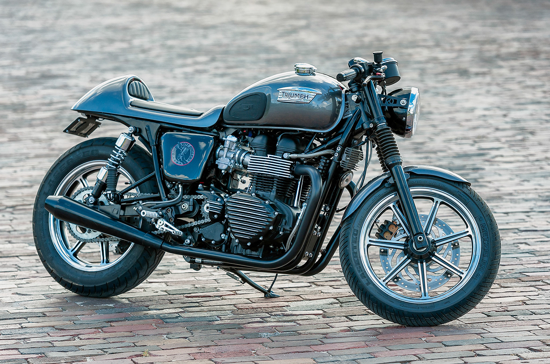 Custom Cafe Racer by Dime City Cycles