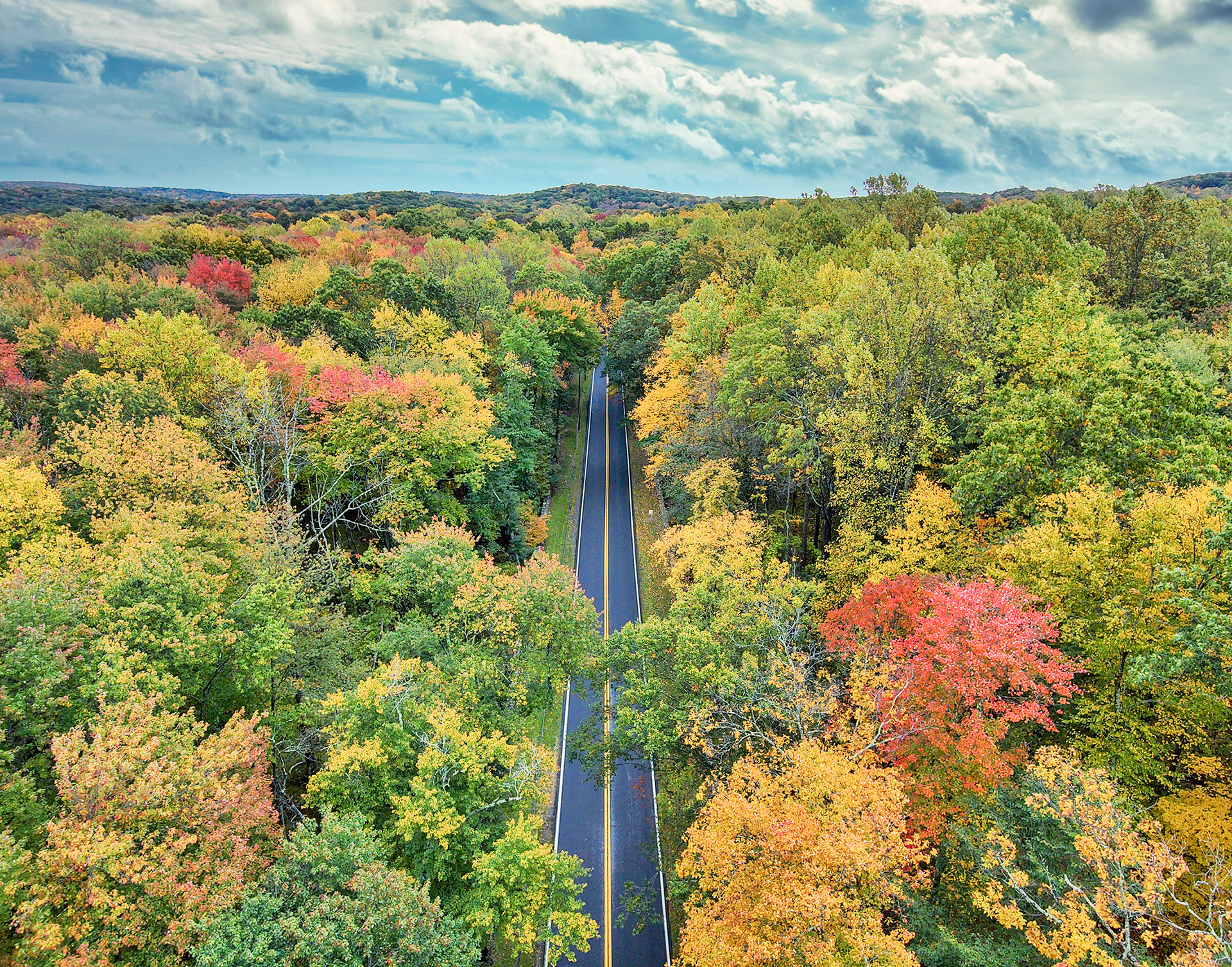 Girdle Ridge Road, a perfect location for vehicle AD campaigns
