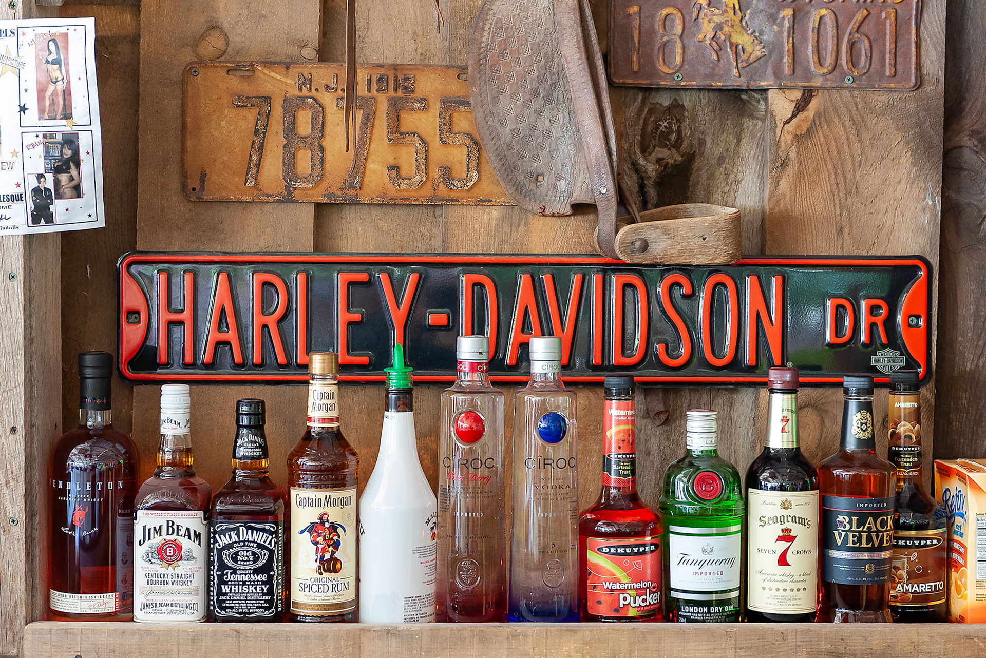 In the middle of the South Dakota plains a pop up bar exists