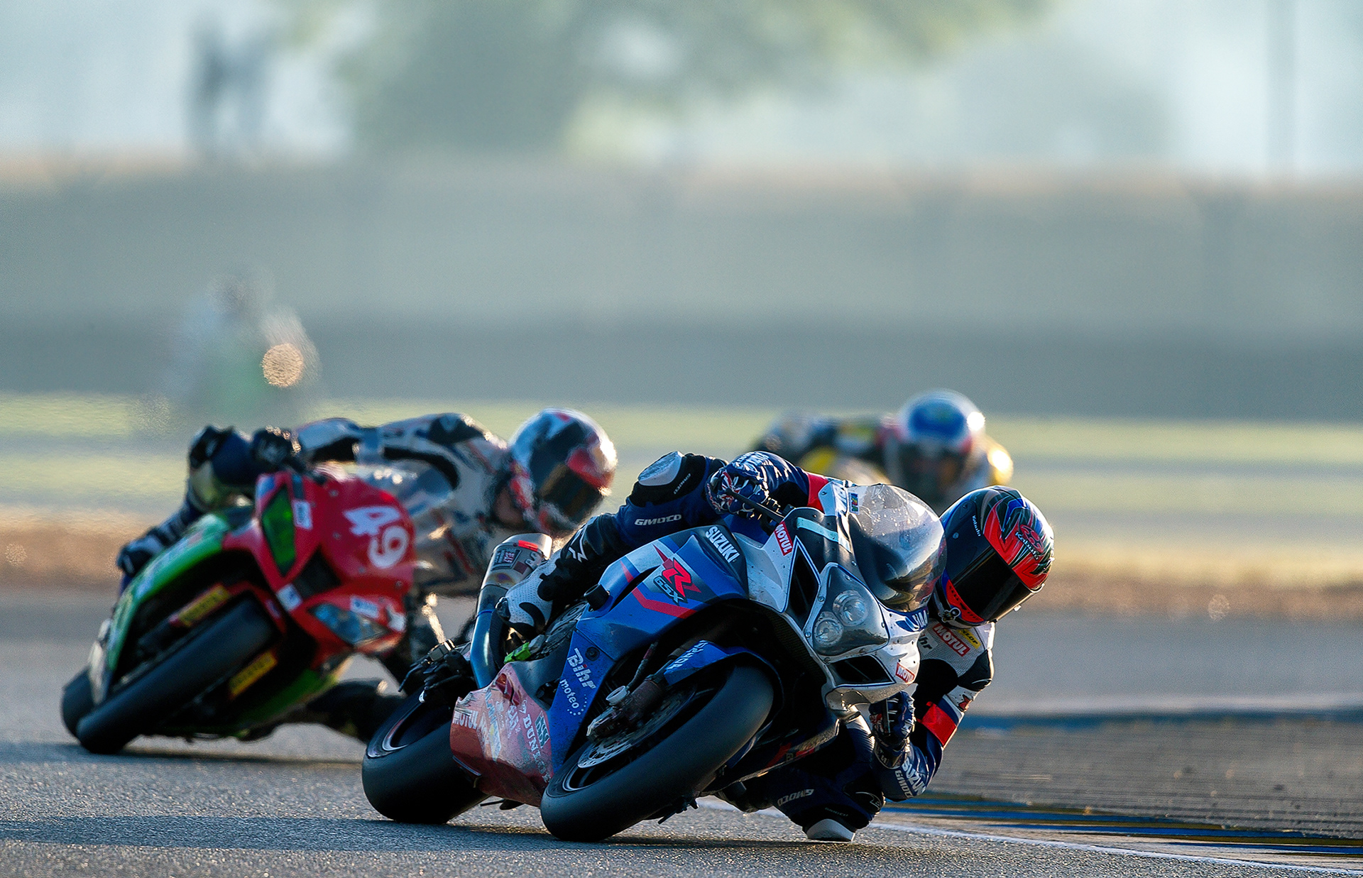 Sunrise on race leaders of the 24 Hours of LeMans Moto