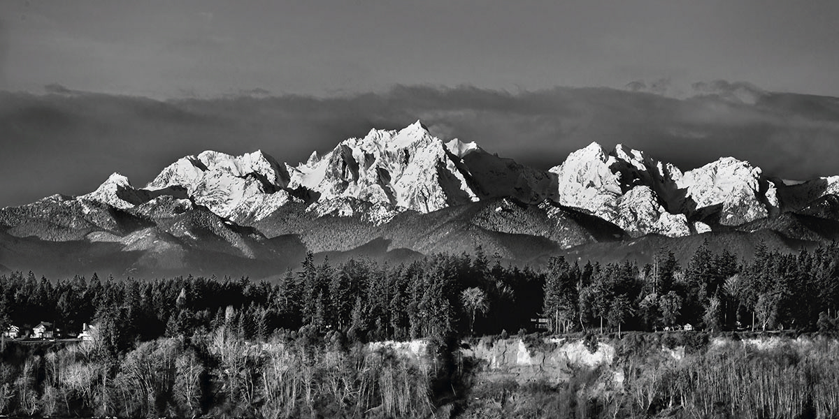 Snow Cap Olympic Mt B&W