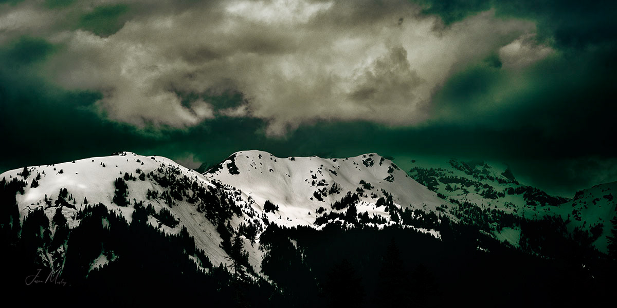 Northern cascades from Baker ski resort