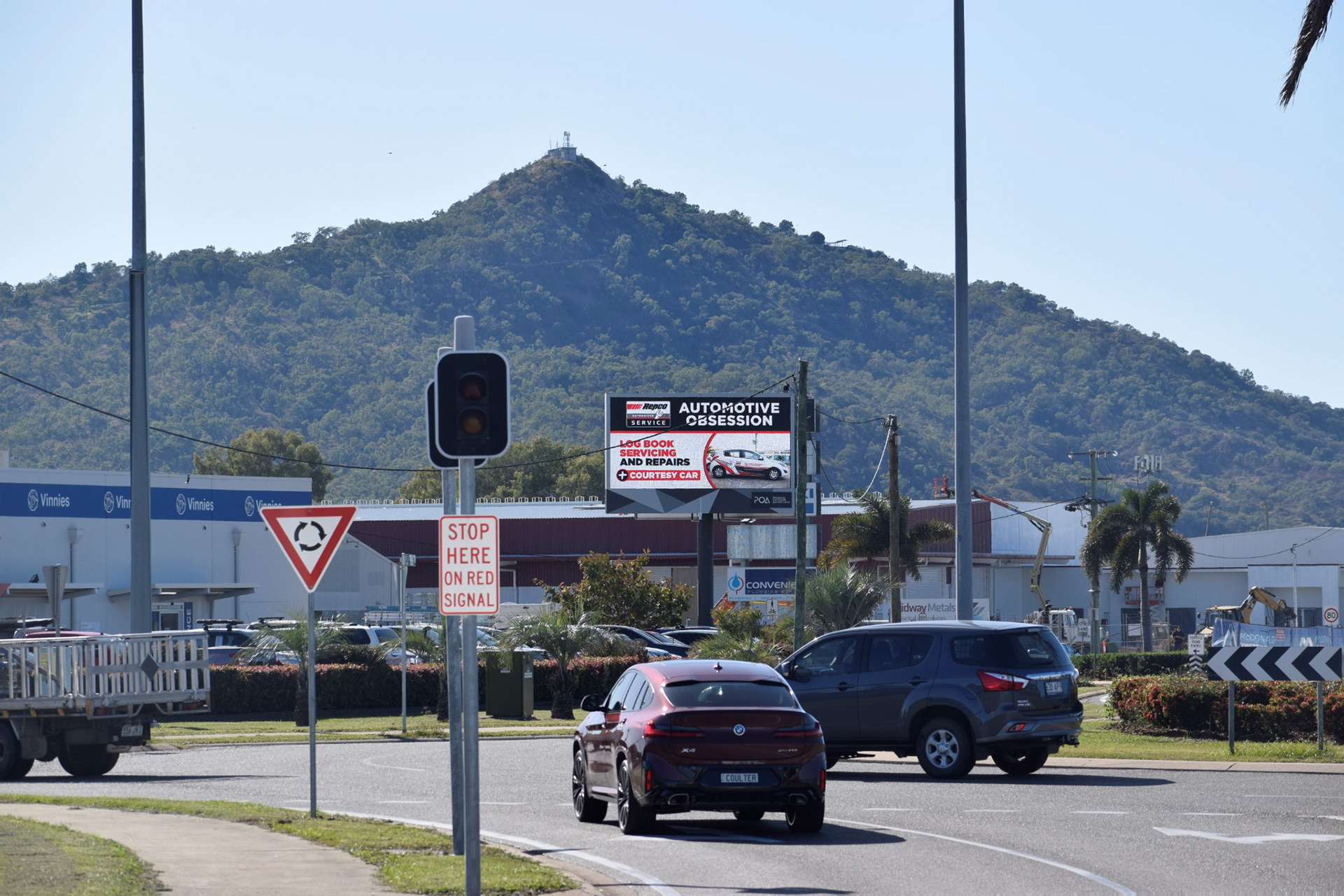 Paradise Outdoor Townsville | 10mm, 5.76mW x 2.88mH