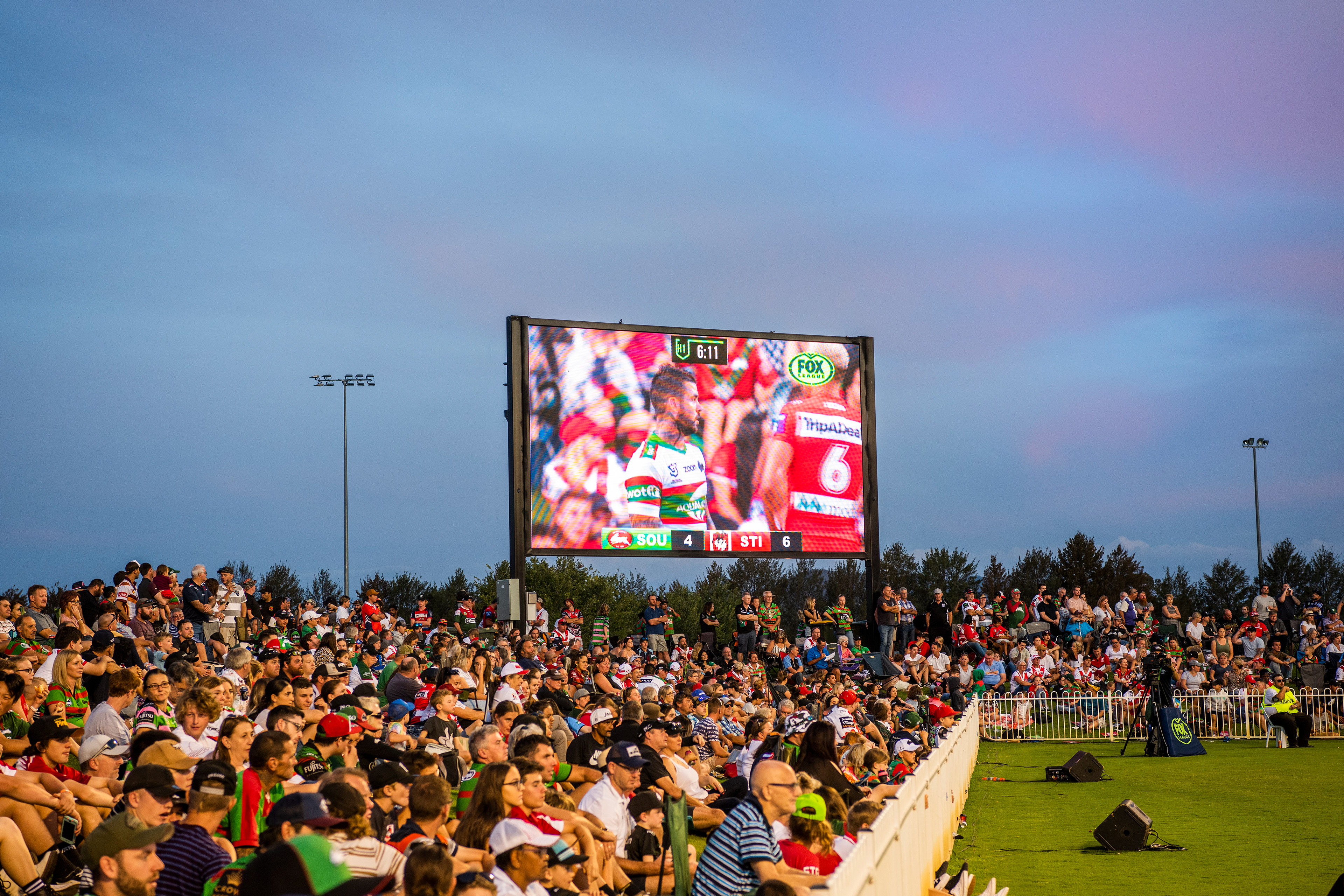 Glen Willow Stadium | 10mm, 8.64mW x 4.8mH