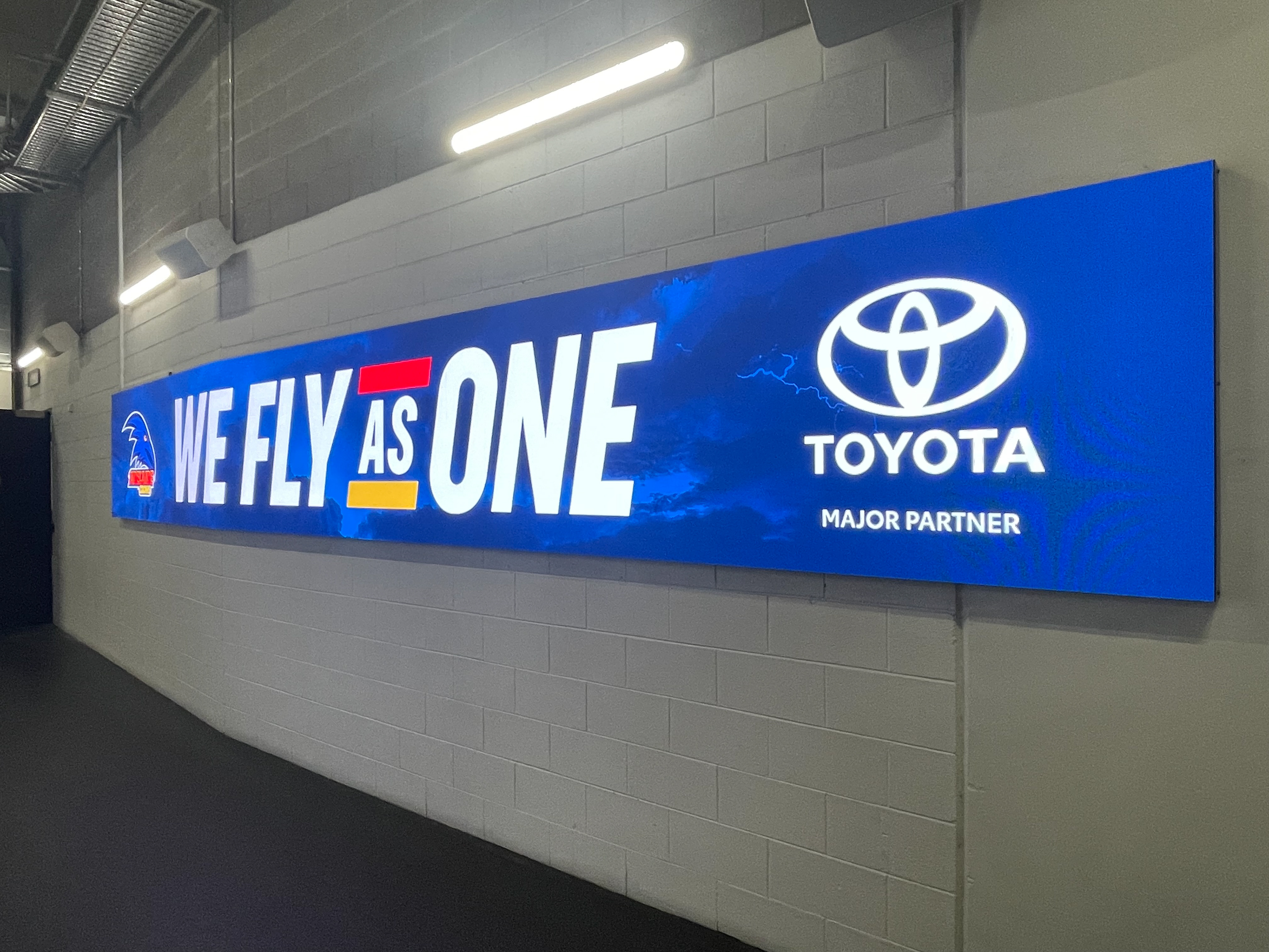 MCG Change Rooms | 2.6mm | 7.5m x 1m
