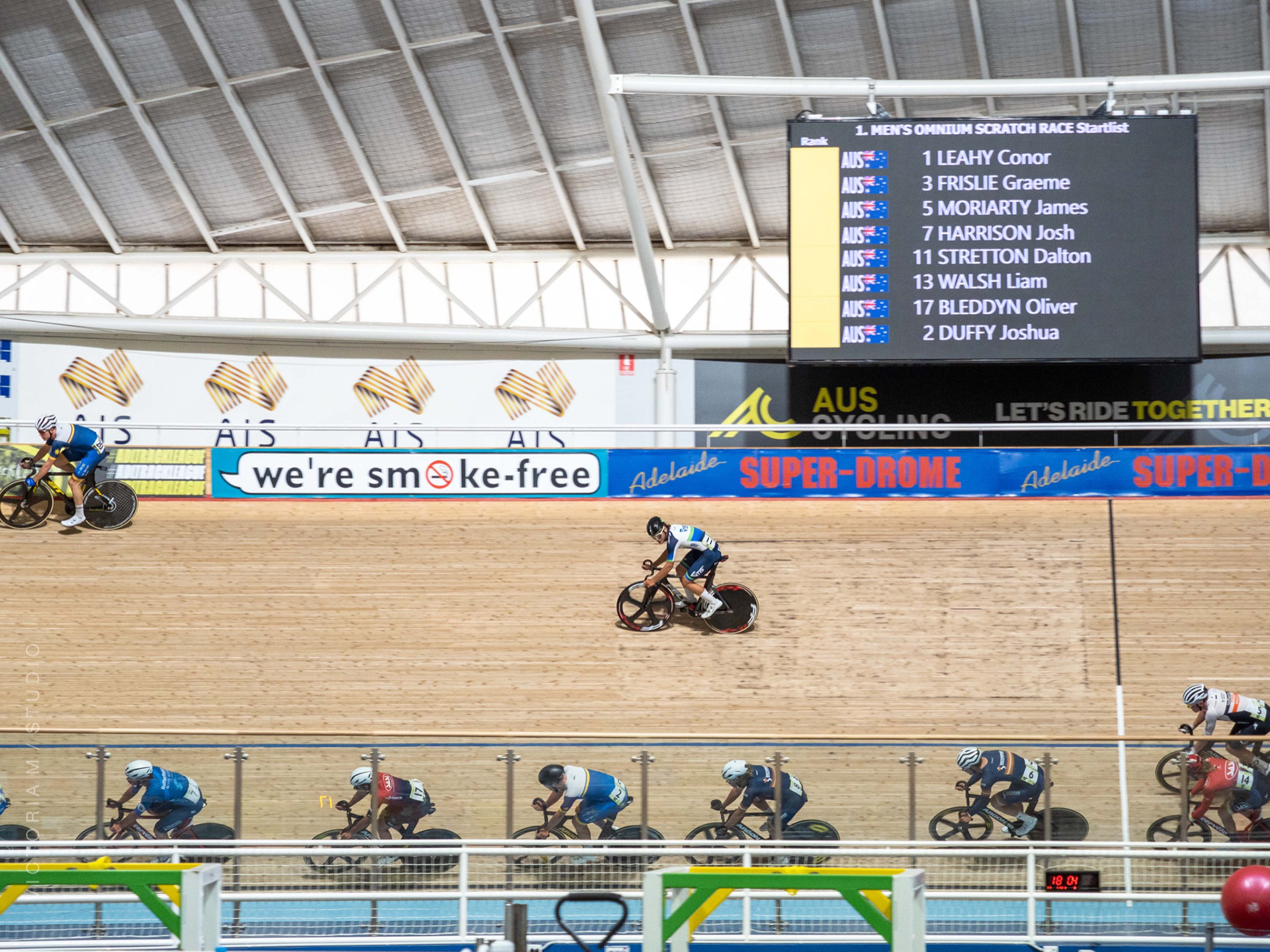 Adelaide Velodrome | 3.9mm, 5mW x 3mH