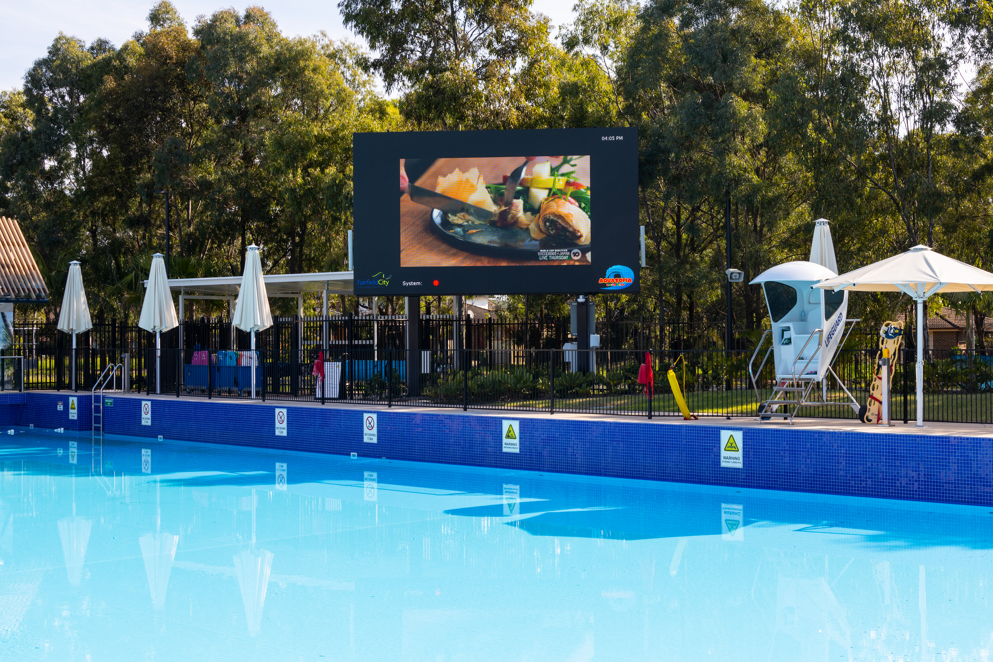 Aquatopia Water Park | 10mm, 7.04mW x 4mH