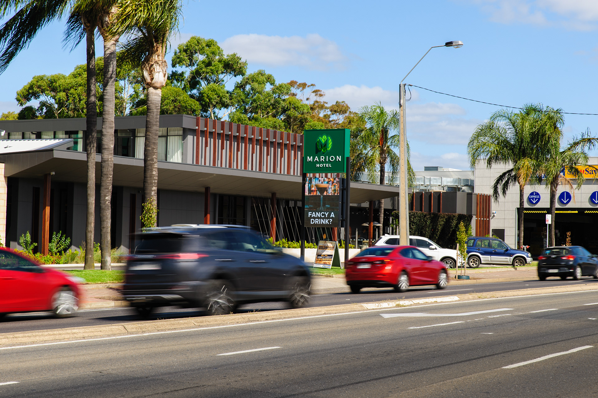 Marion Hotel | 6mm, 1.536mW x 1.92mH