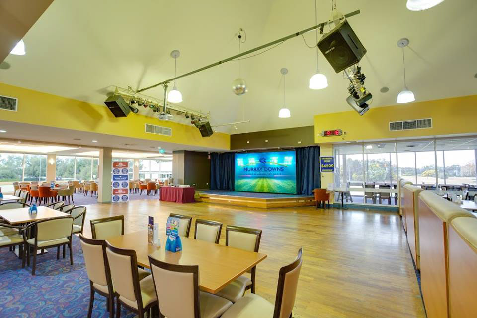 Murray Downs Country Club | 5mm, 3.5mW x 2.5mH