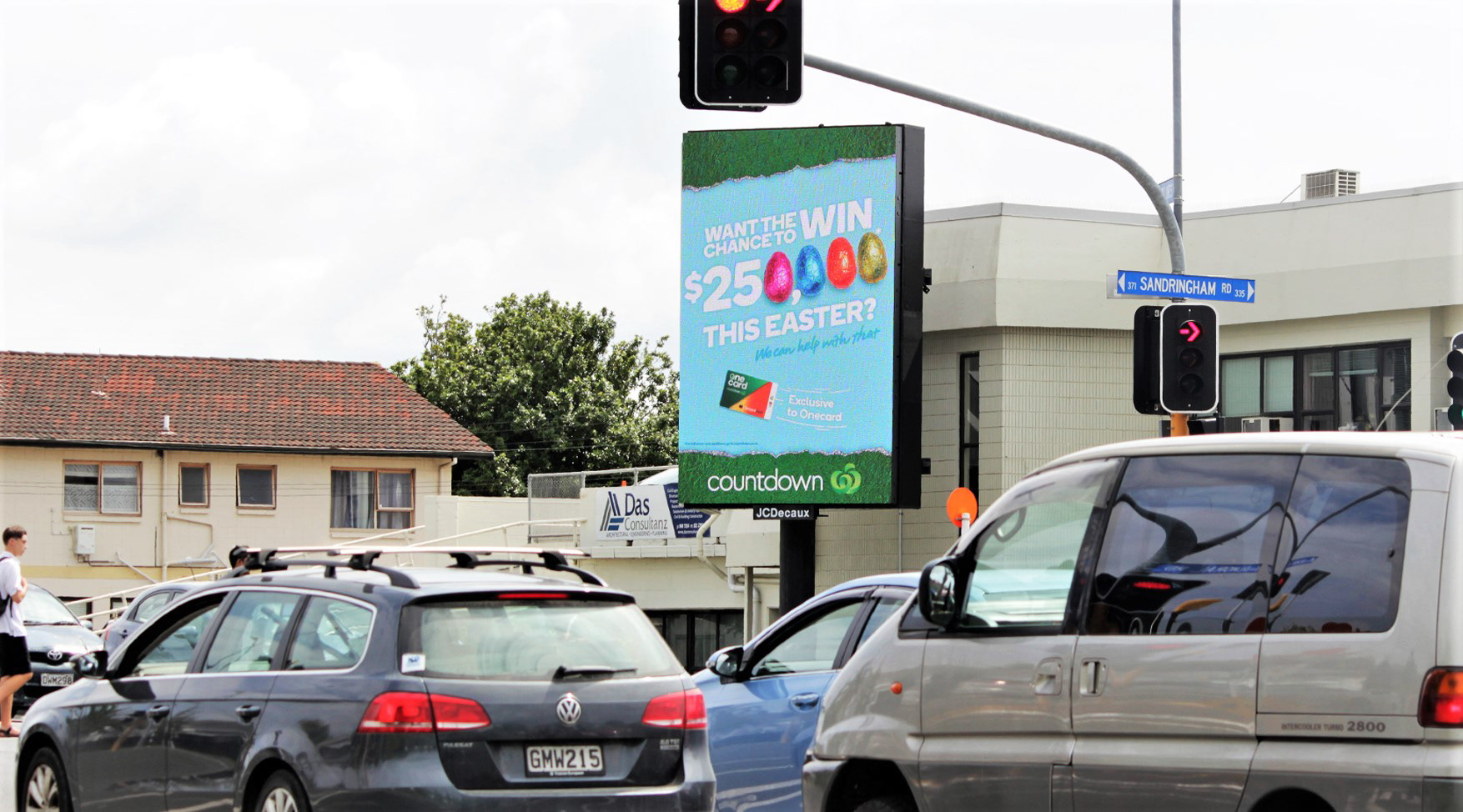 JCDecaux St. Lukes | 8mm, 3.072mW x 4.736mH