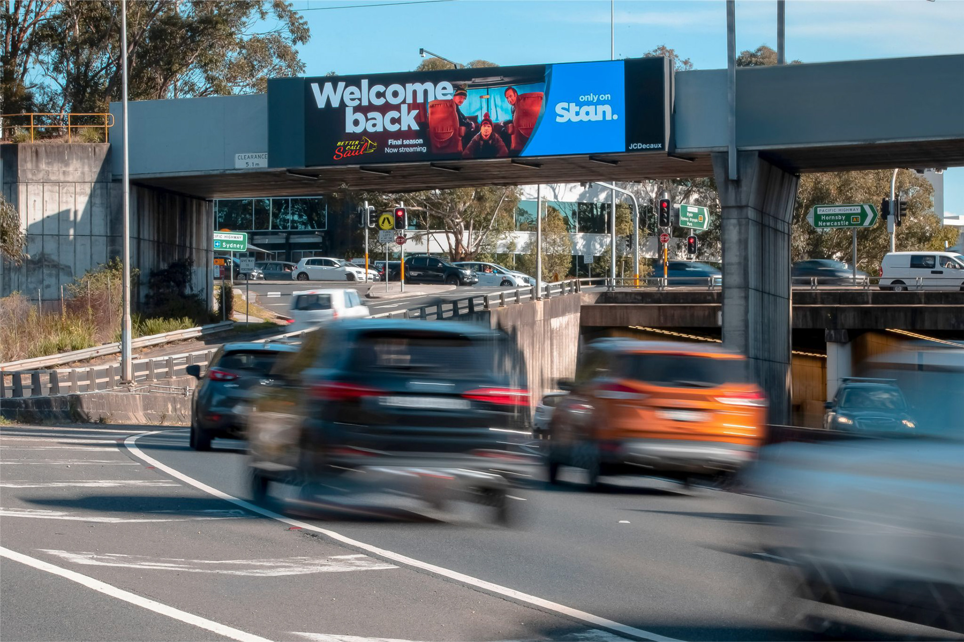 JCDecaux Pymble | 10mm Pitch | 12.48mW x 3.2mH