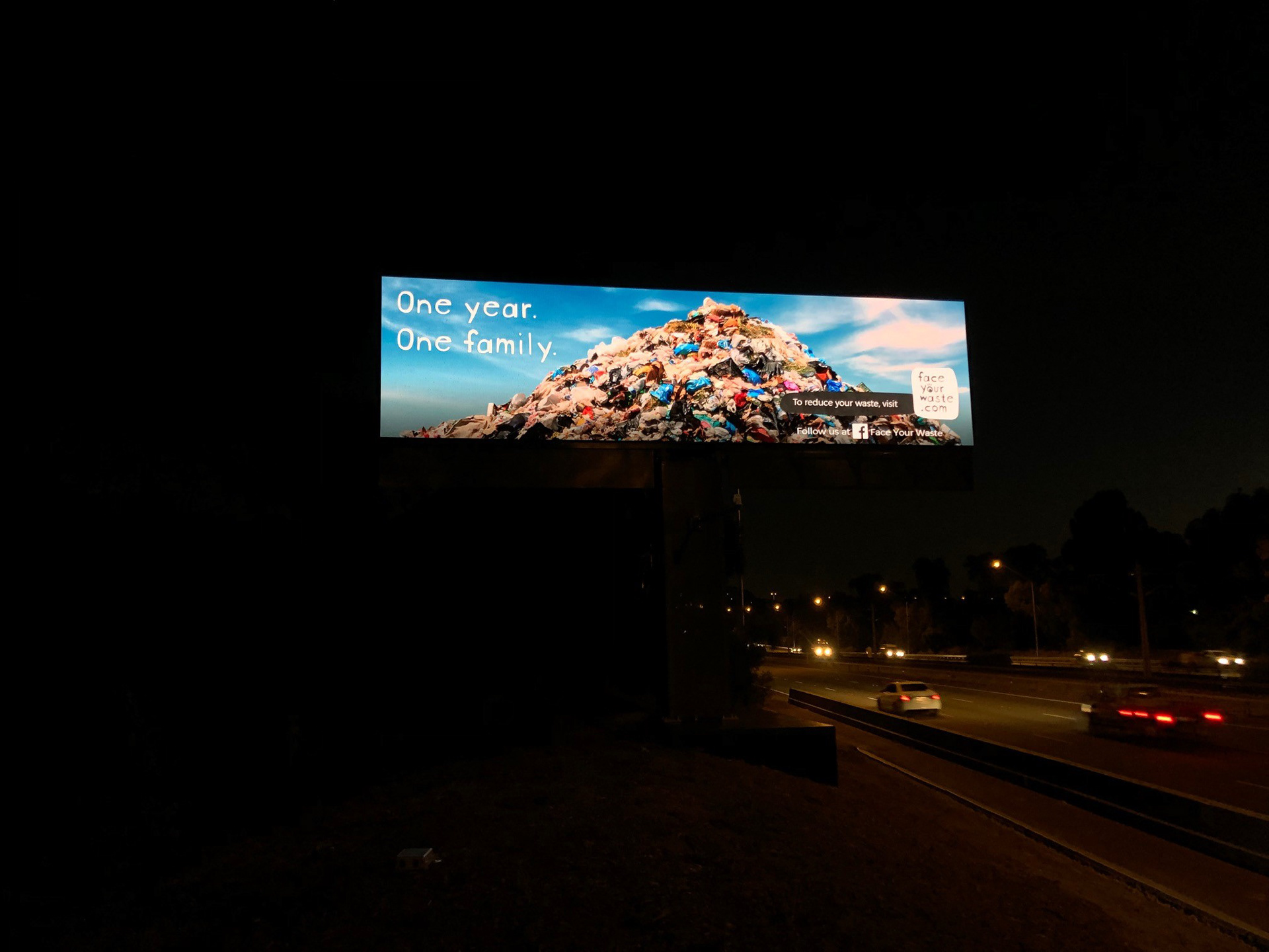 JCDecaux Greenwood | 10mm, 12.48mW x 3.2mH