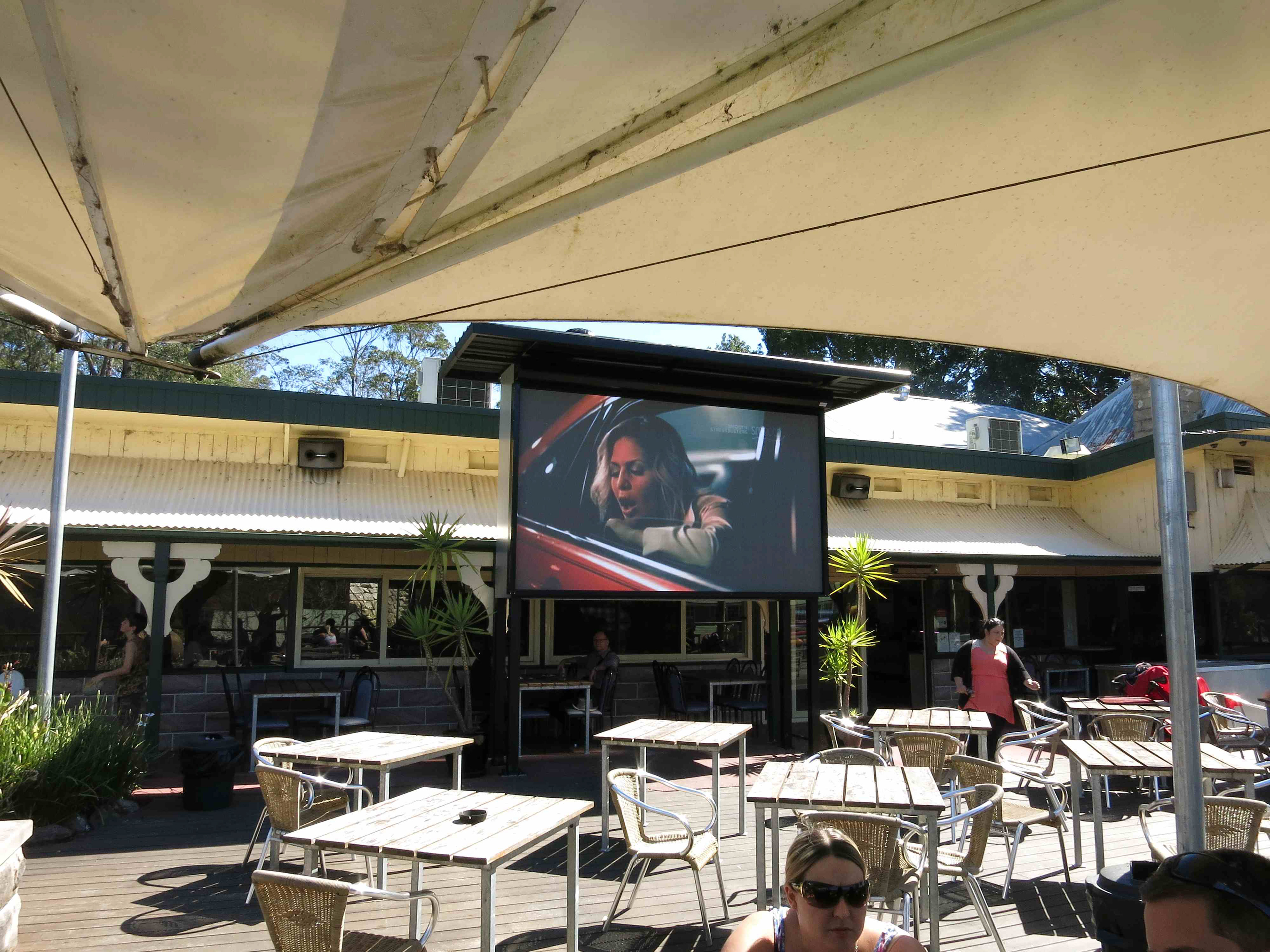 Wisemans Inn | 5mm, 3.5mW x 2mH