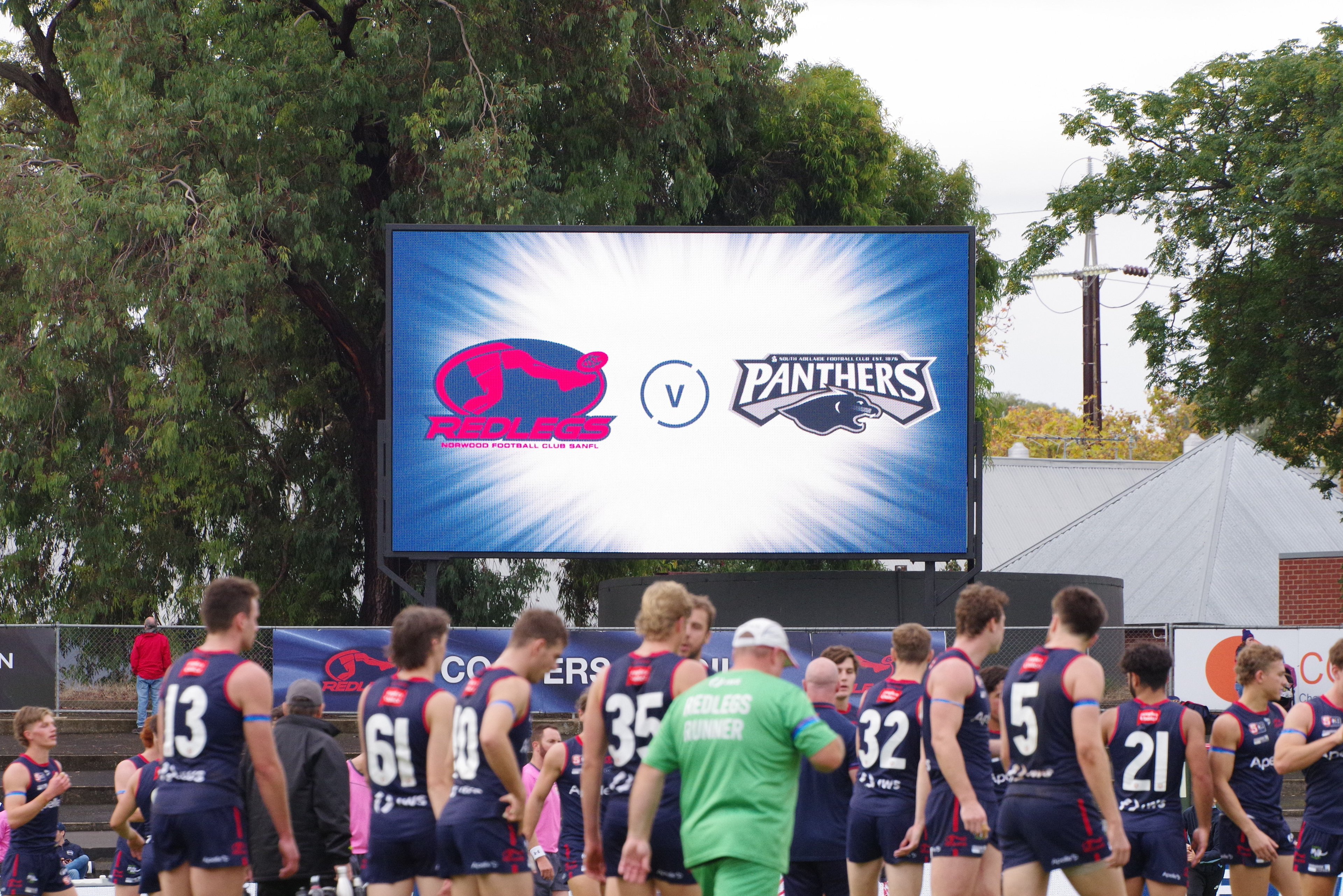 Norwood Football Club - Coopers Stadium | 10mm, 8.64mW x 4.48mH