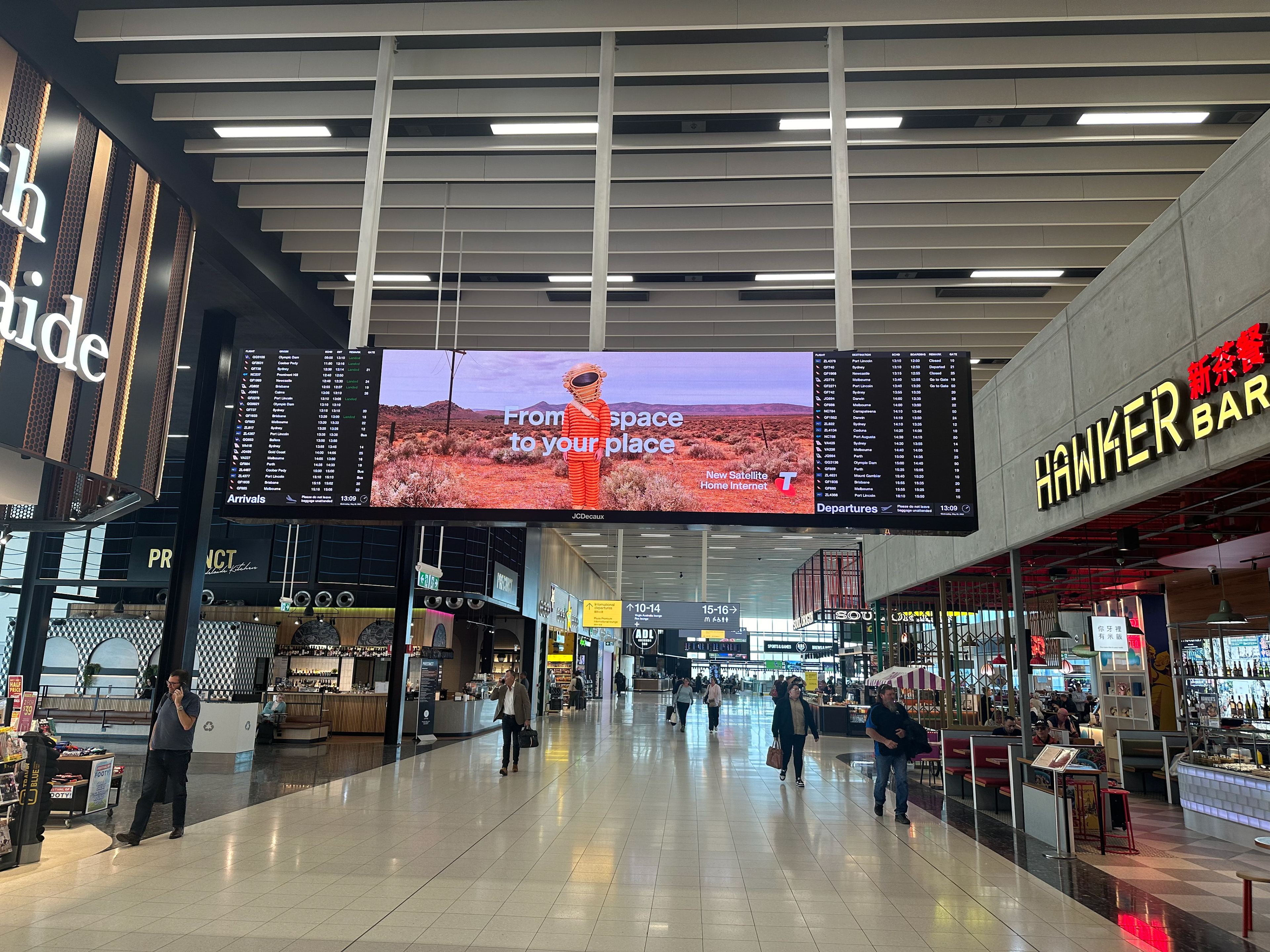 JCDecaux Adelaide Airport (Concourse Fids #3) | 1.5mm, 6mW x 1.35mH