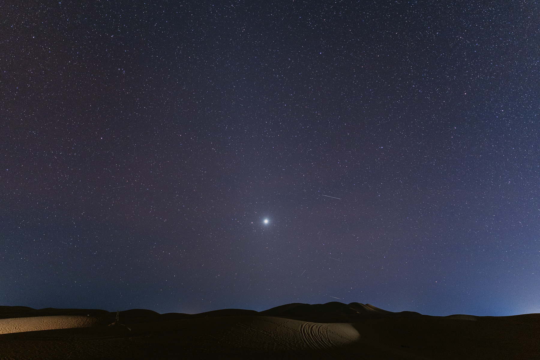 Zdjęcie nocne Canon RF 24mm F1.4L VCM astrofotografia f/1.4