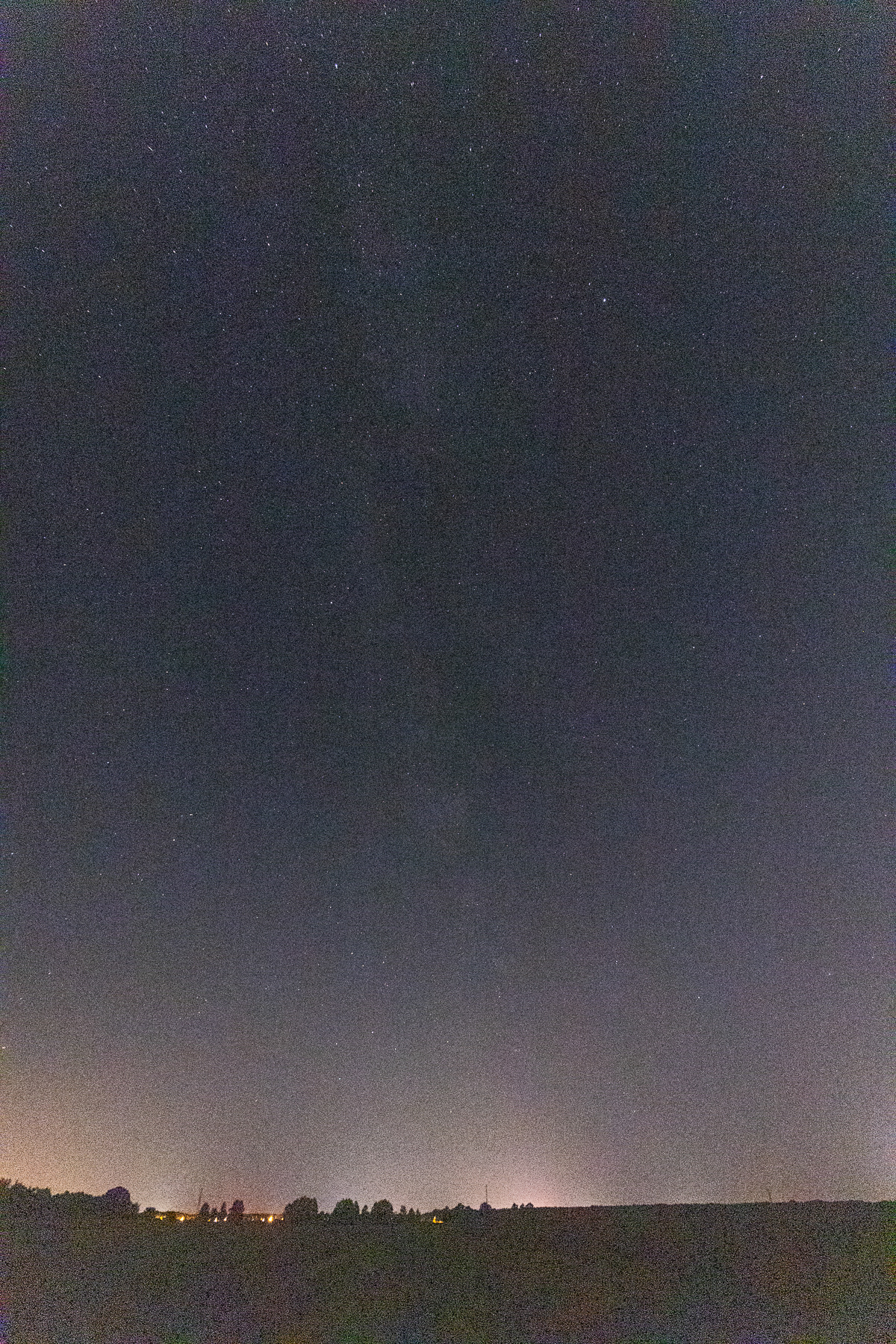 Czułość ISO Canon R8 Mark II astrofotografia