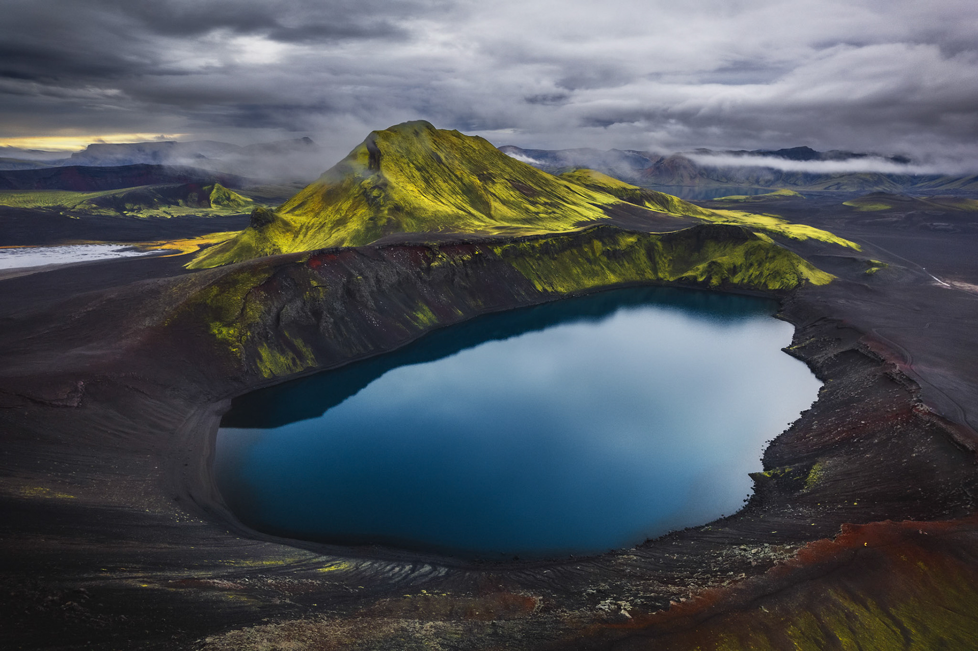 Fotowyprawa: Islandia Interior – Surowe Piękno Ziemi