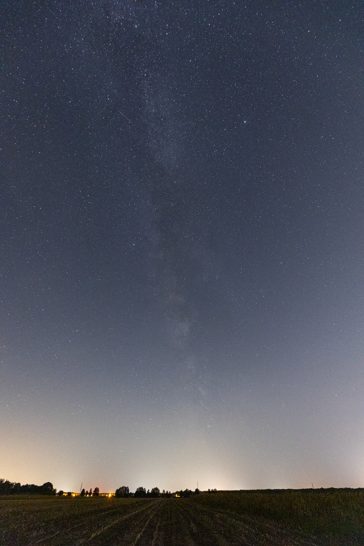 Czułość ISO Canon R8 Mark II astrofotografia