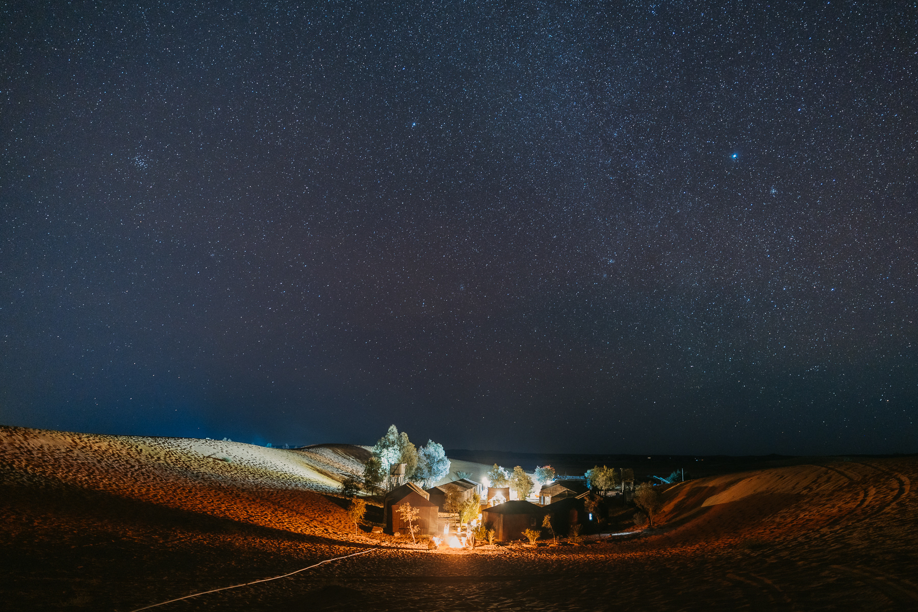 Zdjęcie nocne Canon RF 24mm F1.4L VCM astrofotografia f/1.4