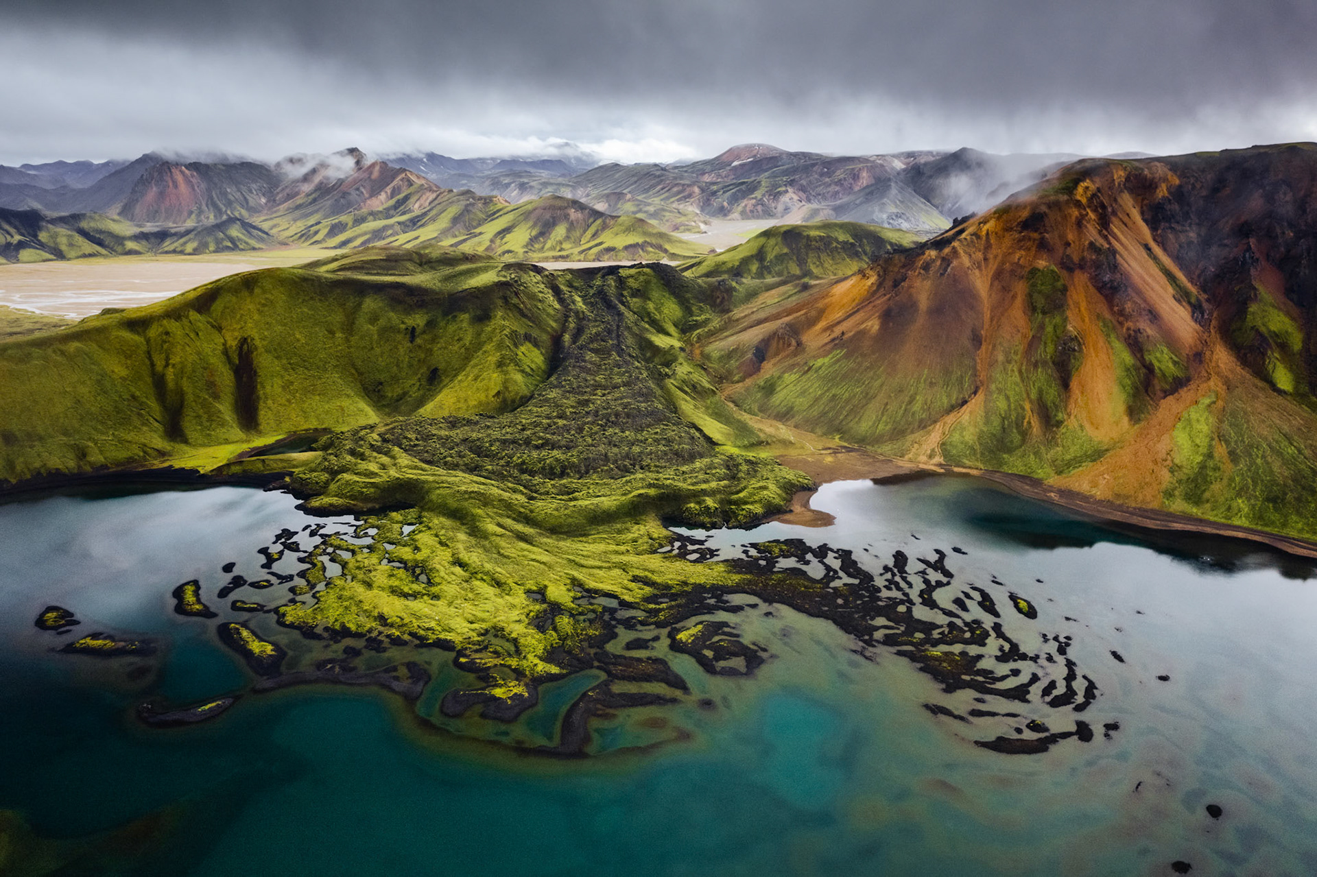 Fotowyprawa: Islandia Interior – Surowe Piękno Ziemi