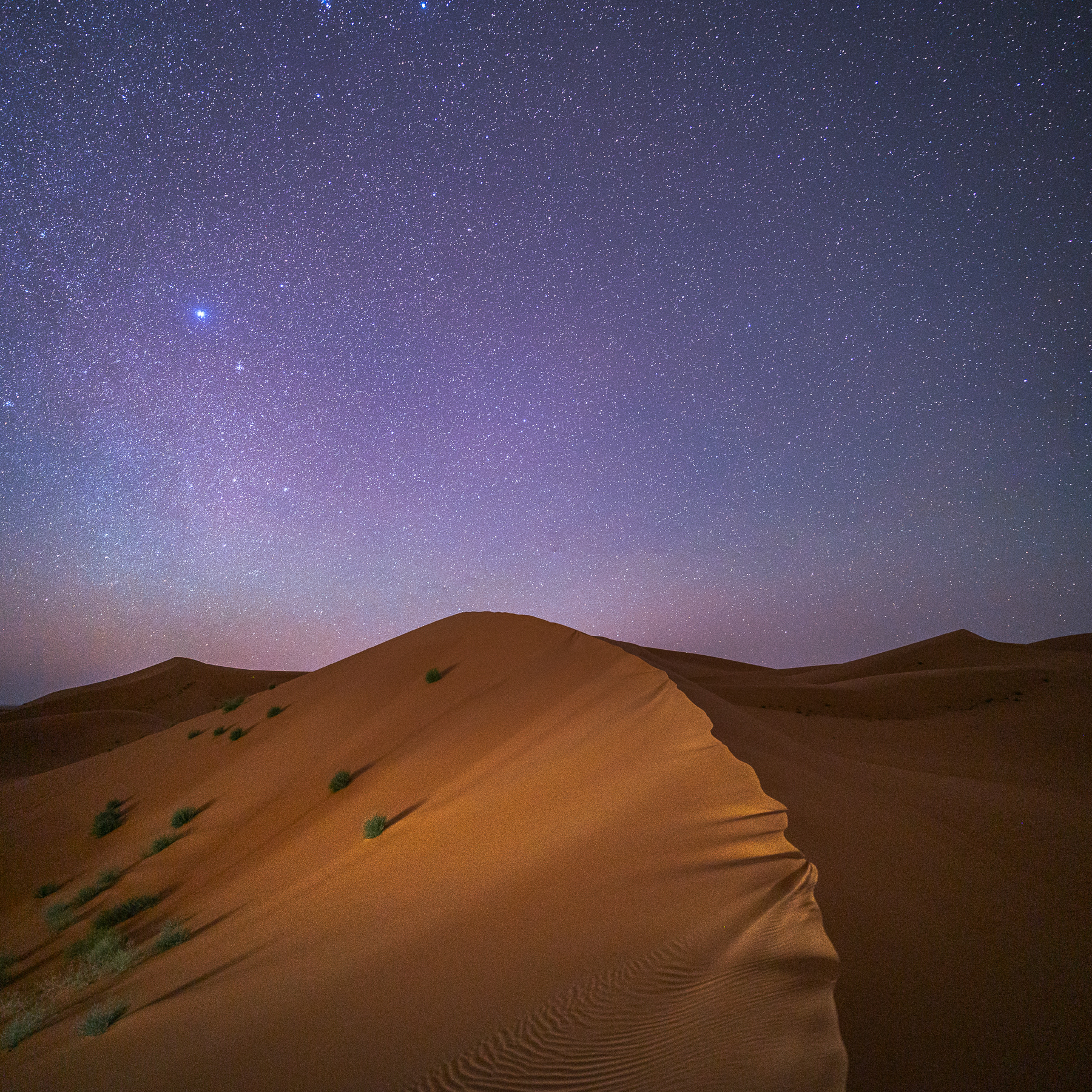 Zdjęcie nocne Canon RF 24mm F1.4L VCM astrofotografia f/1.4