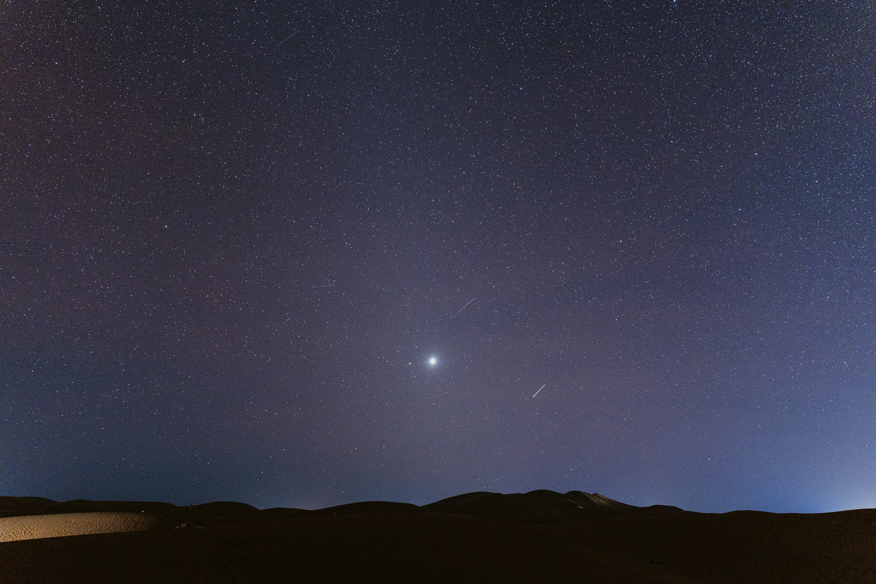 Zdjęcie nocne Canon RF 24mm F1.4L VCM astrofotografia f/1.4