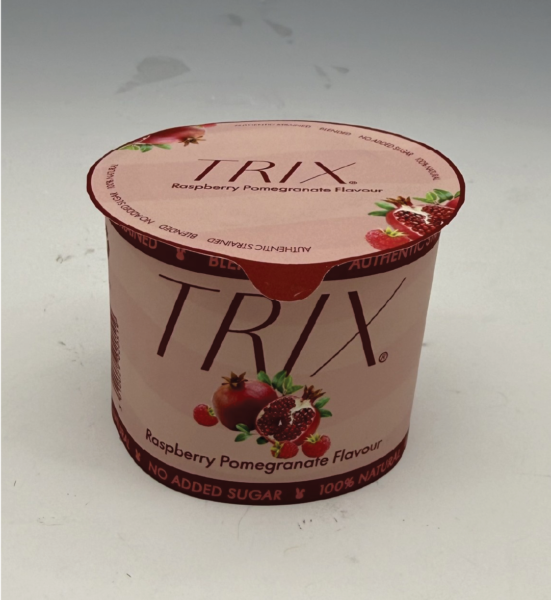 Raspberry Pomegranate Flavour Yogurt Photo 1