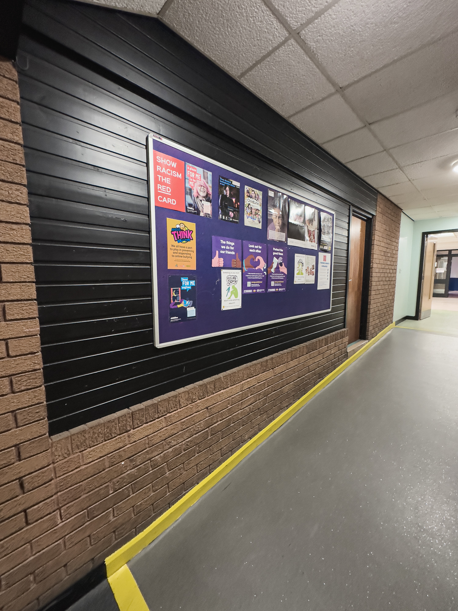 Ramp to the right of the main hall - this used to have an inset display area.