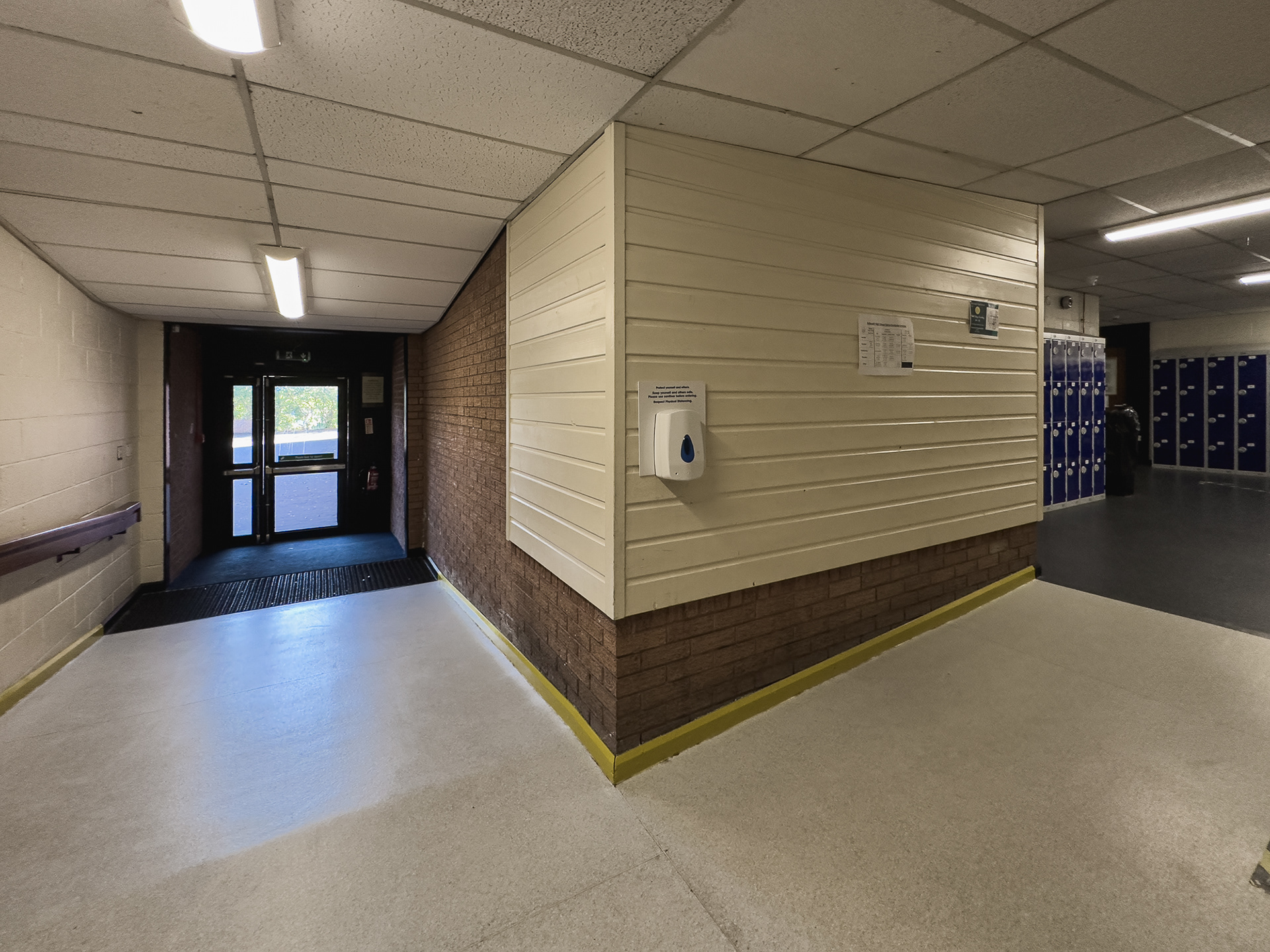 Backdoor and junction ramp