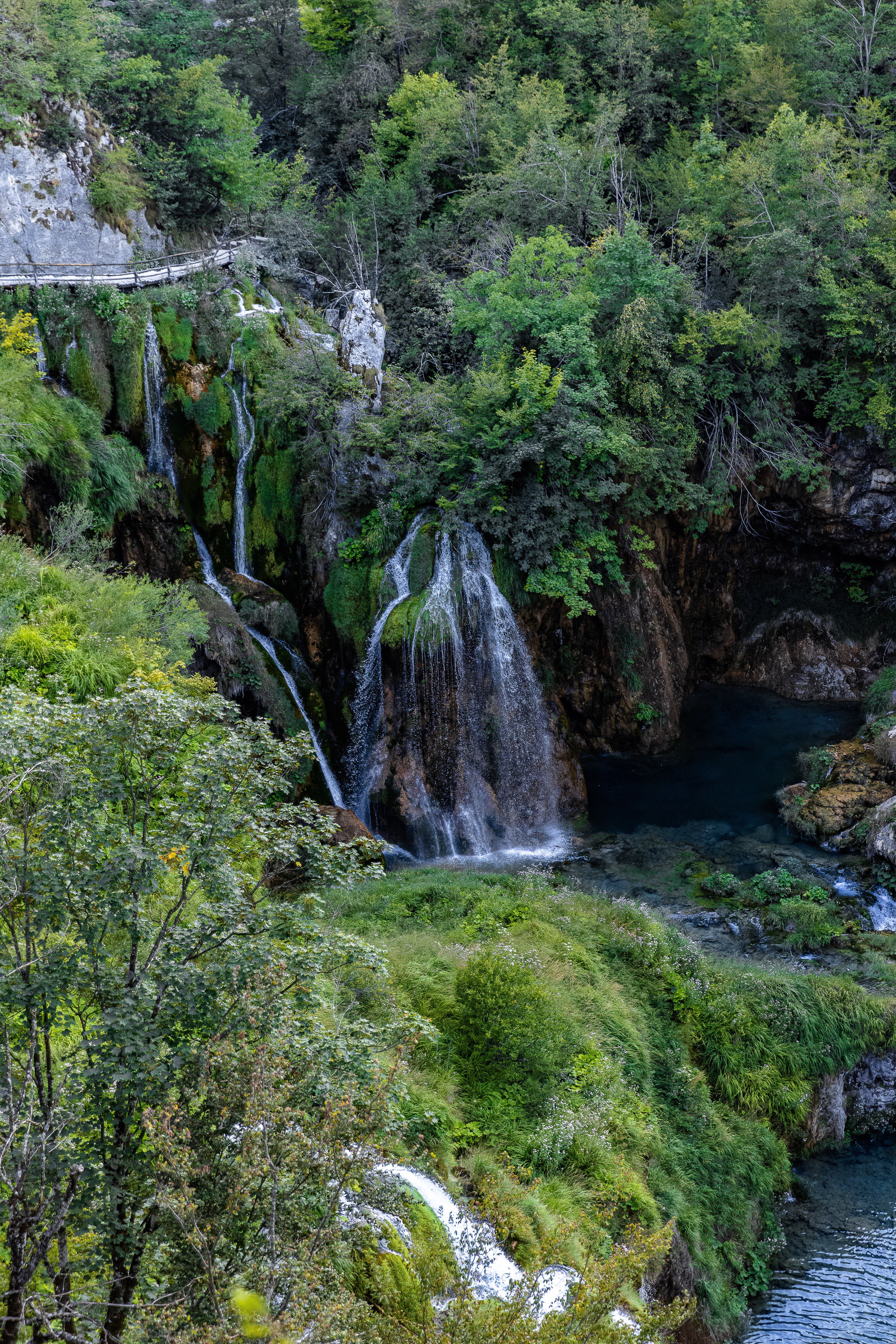 Plitvice Lakes National Park (Plitvička jezera)