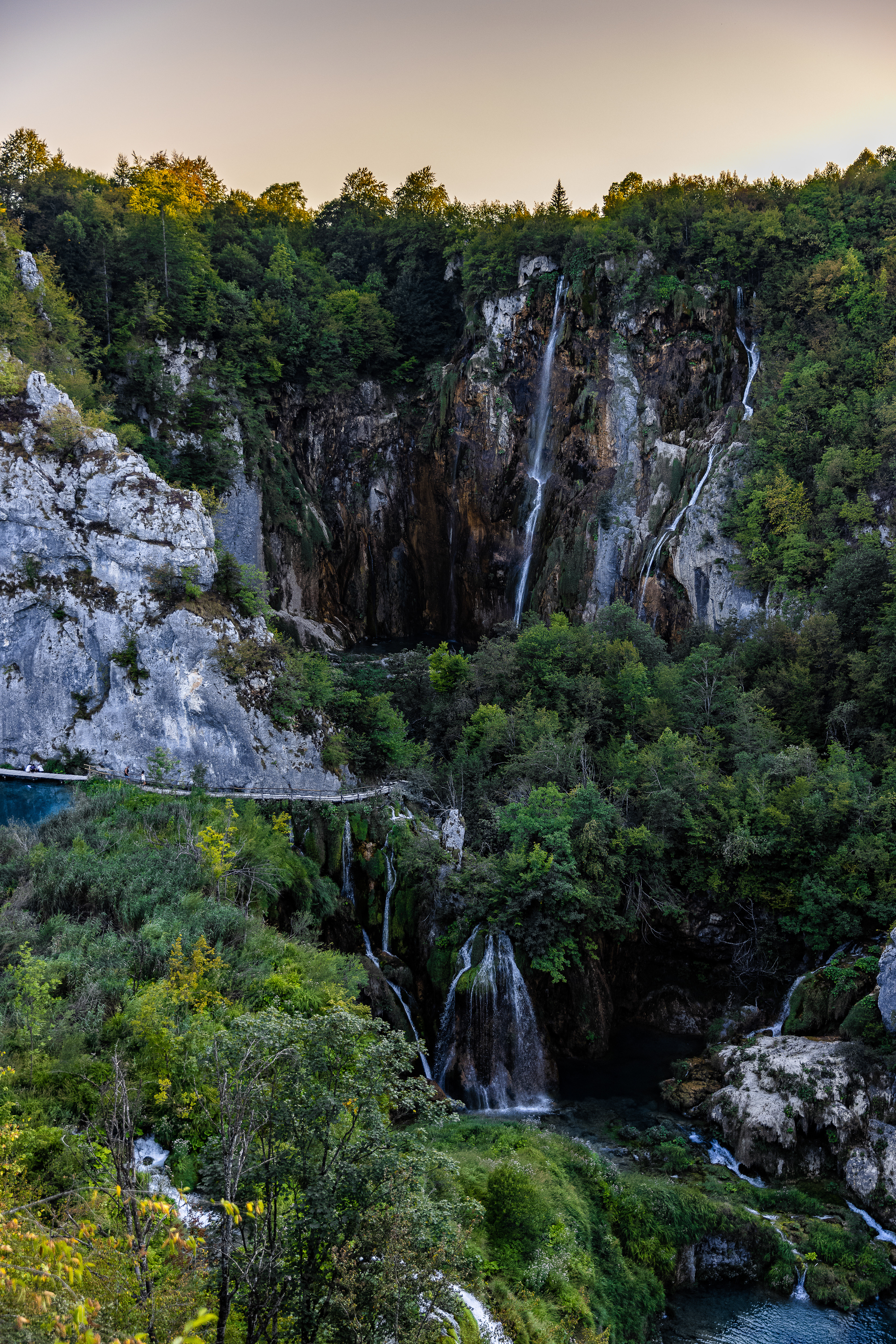 Plitvice Lakes National Park (Plitvička jezera)