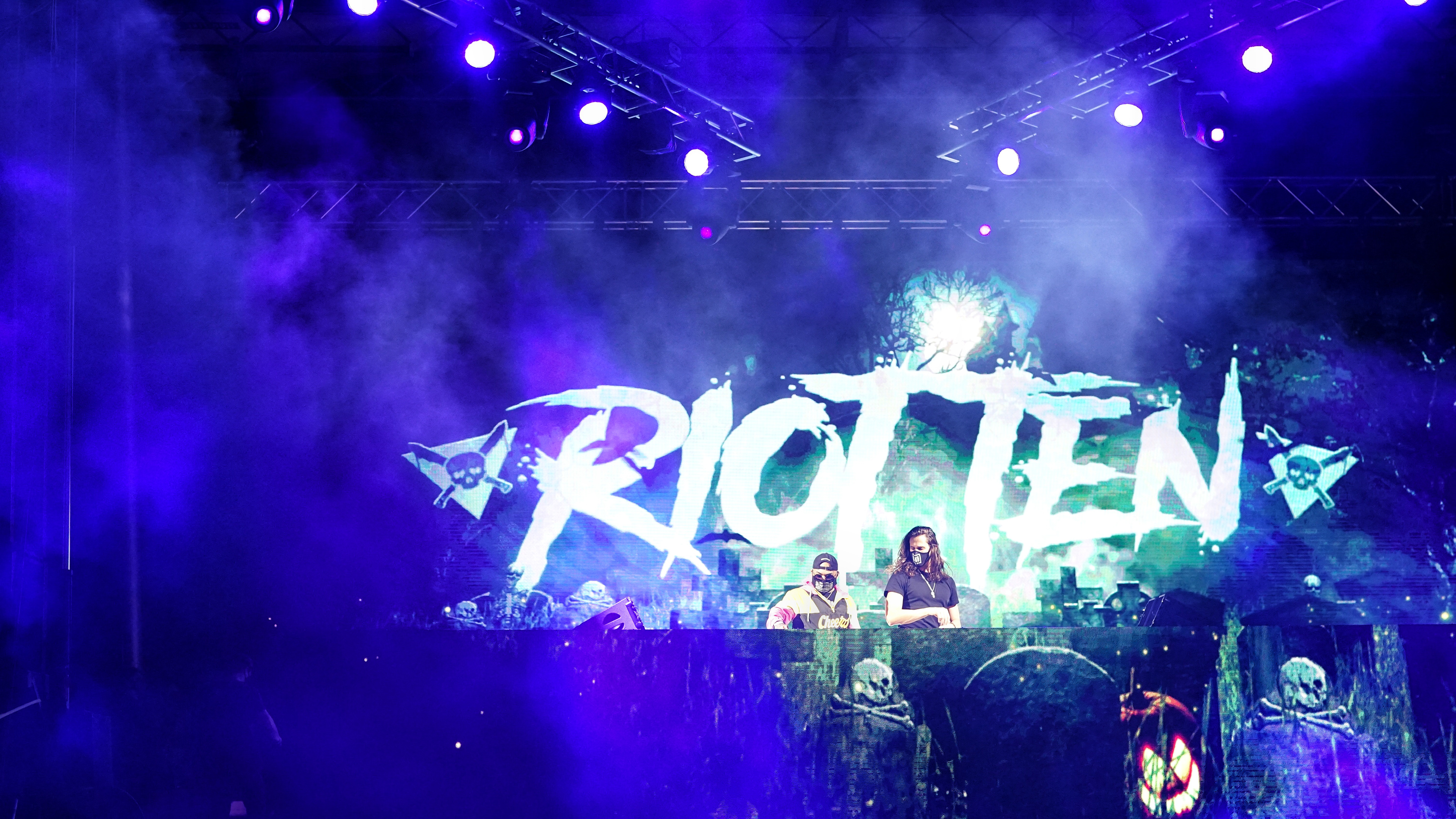 Riot Ten b2b Sullivan King - Roll N' Rave Sept 2020